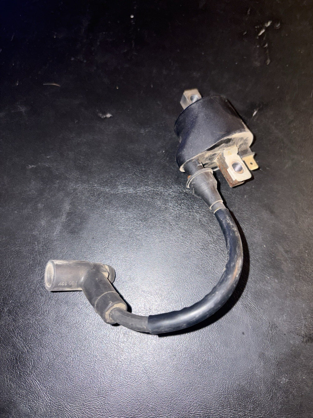 2003 HONDA 01-04 CR250R OEM IGNITION COIL SPARK PLUG BOOT WIRE CAP 30500-HP1-003