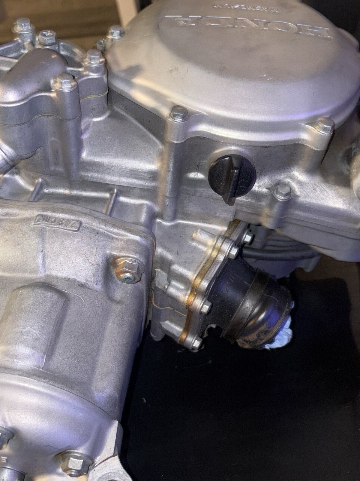 2002 Honda CR250R Complete Engine Motor Transmission Bottom Top Crank Case
