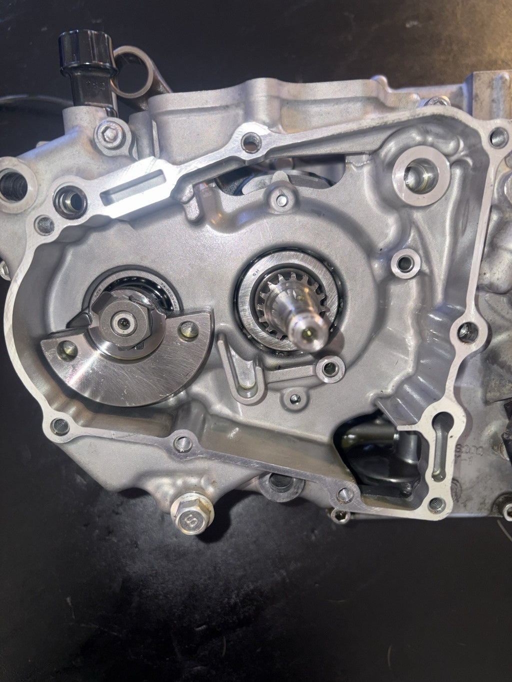 2006-2009 Yamaha YZ450F Crankcase Engine Crank Case Bottom End Crankshaft Tranny