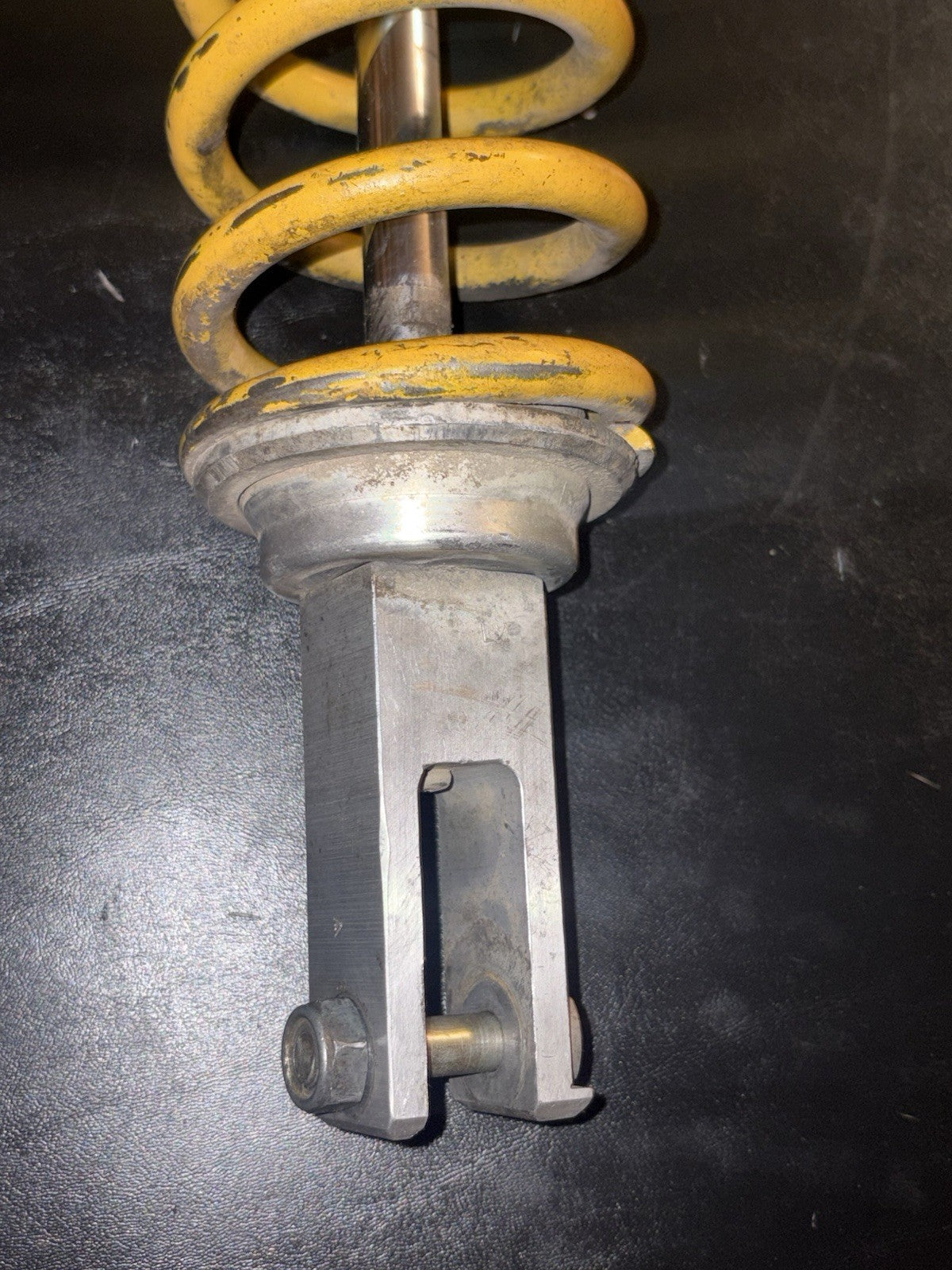 2000 2001 CR250R Cr 250 OEM Showa Rear Shock Suspension Spring Coil Dampener