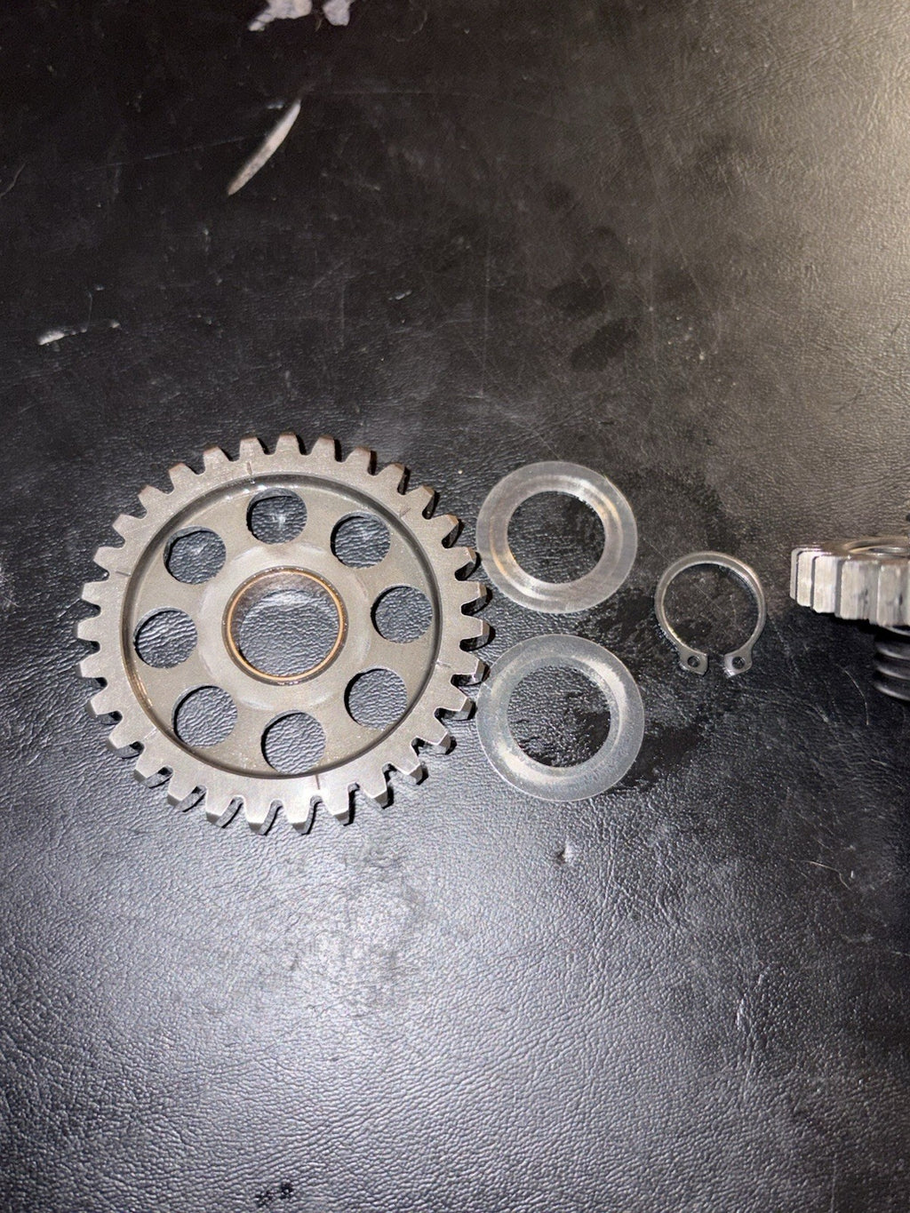 2014-2017 KTM Sx85 85 Sx OEM Kickstart Starter Gear Spring Shaft Spindle Idler