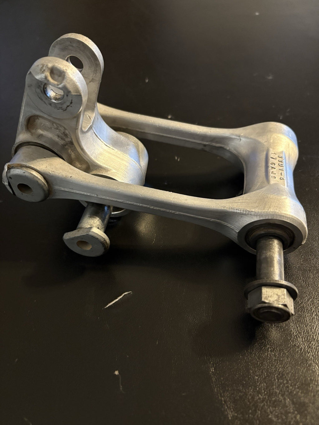 2018 YAMAHA YZ450F OEM REAR SHOCK LINKAGE PIVIOT DOG BONE COLLAR LINKS HARDWARE