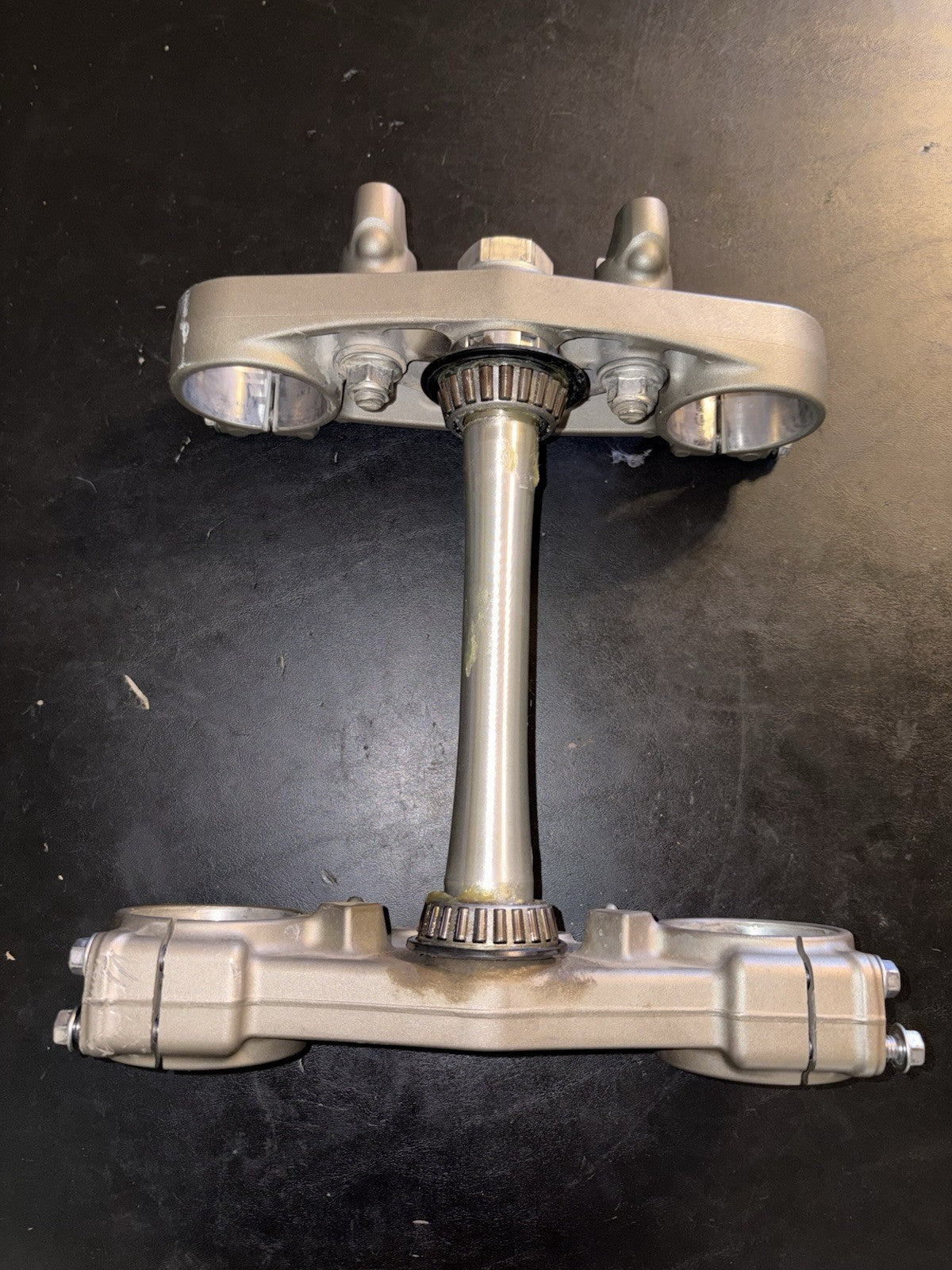 2006 - 2014 Yamaha YZ450F OEM Triple Tree Clamp Steering Stem Head Assembly