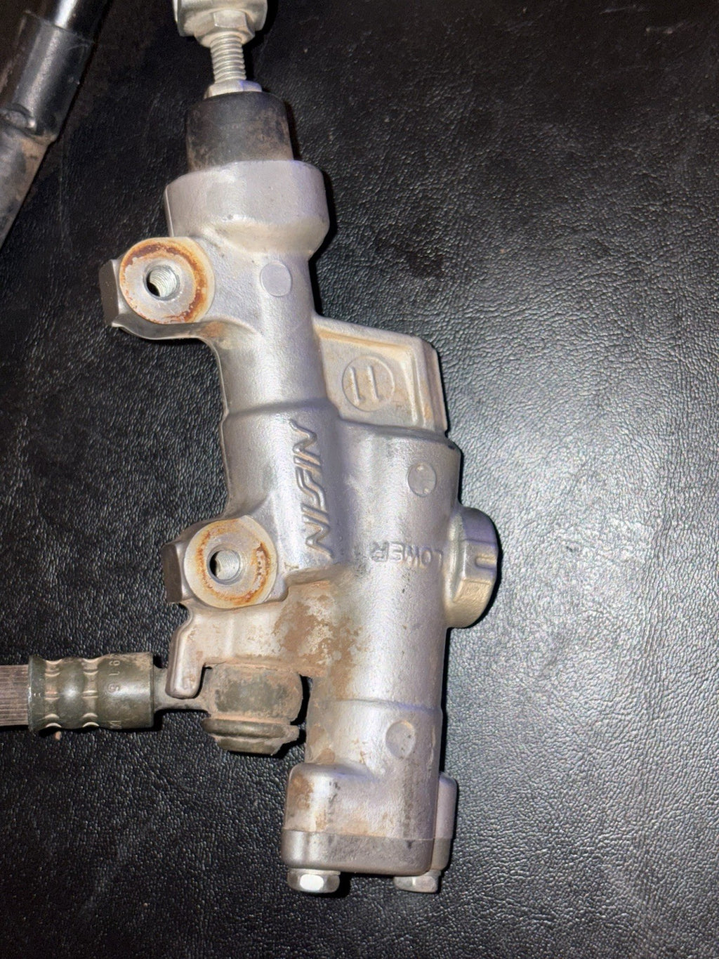 2004 YAMAHA YZ450F OEM NISSIN REAR BACK BRAKE CALIPER MASTER CYLINDER NICE!