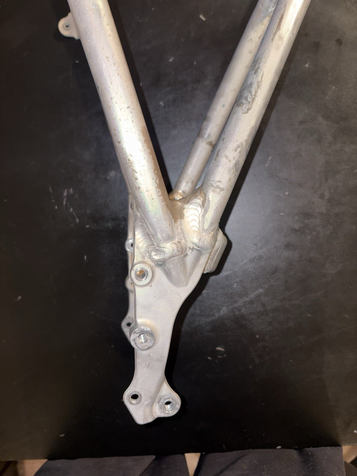 2008 08 HONDA CRF250R CRF 250 OEM REAR BACK SUBFRAME SUB FRAME BRACKET MOUNT