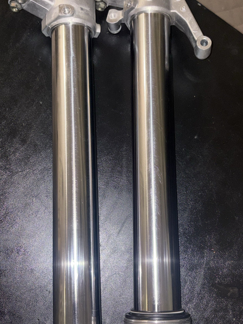 2002 Honda Cr125r  OEM KYB Front Forks Shock Suspension Springs Pair Left Right