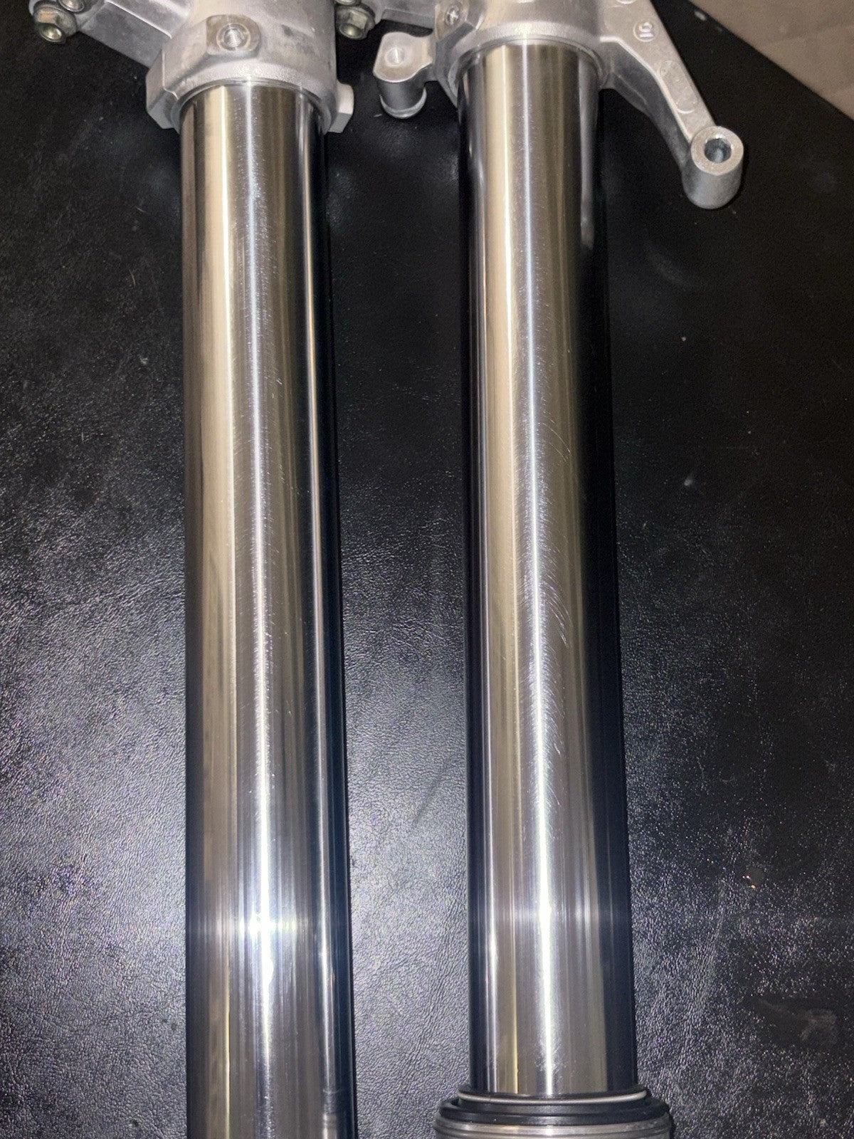 2002 Honda Cr125r  OEM KYB Front Forks Shock Suspension Springs Pair Left Right
