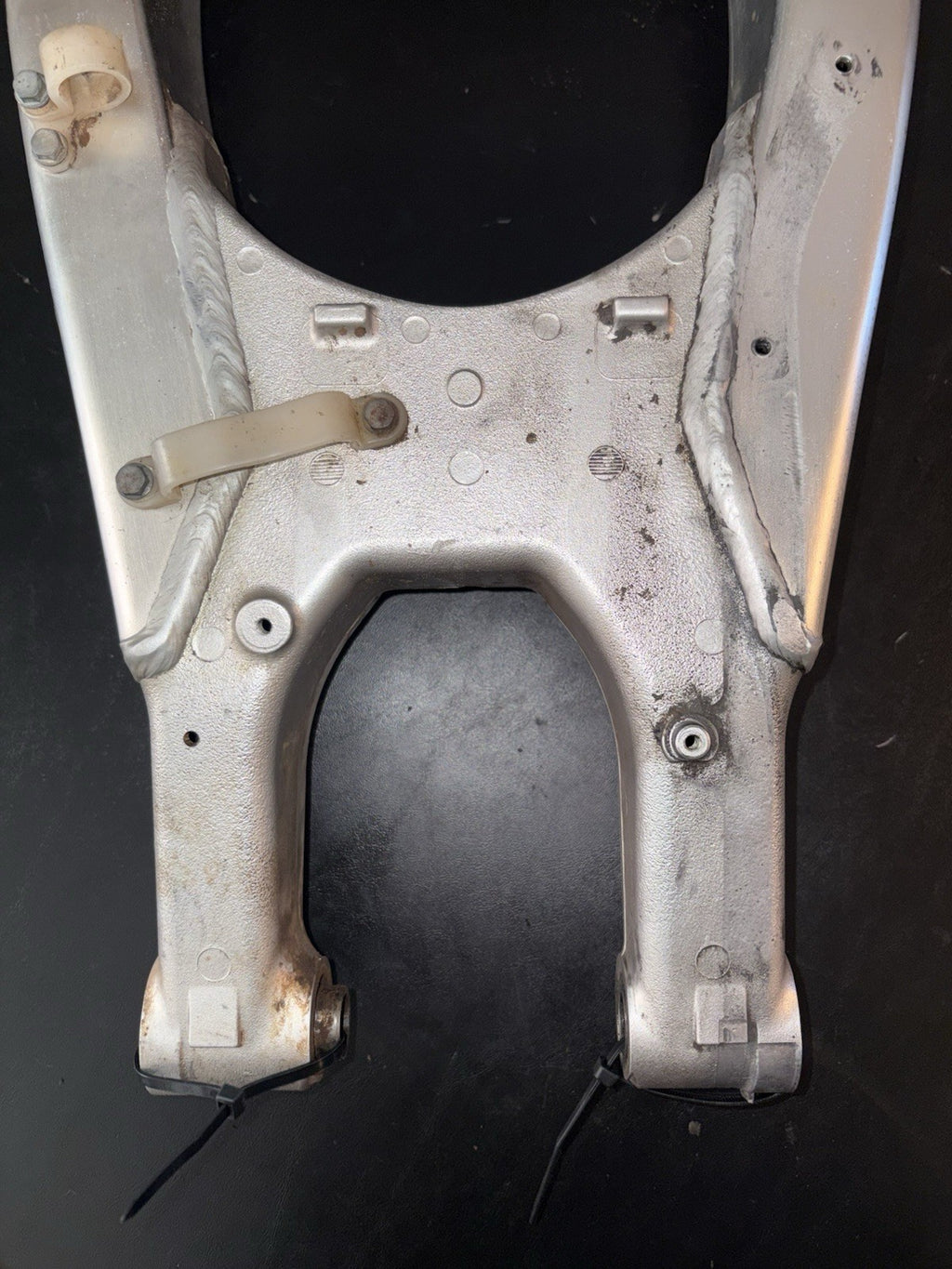 2006 - 2008 Honda CRF450R CRF450 Swingarm Swing Arm 52200-MEN-840