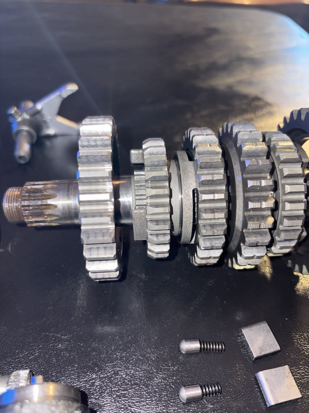 00-01 2000 YZ125 YZ 125 OEM Transmission Axle Shaft Gears Gearbox Shift Assembly