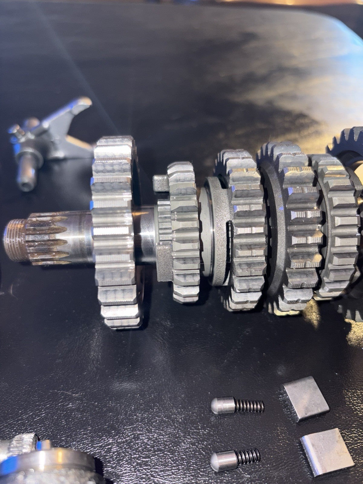 00-01 2000 YZ125 YZ 125 OEM Transmission Axle Shaft Gears Gearbox Shift Assembly