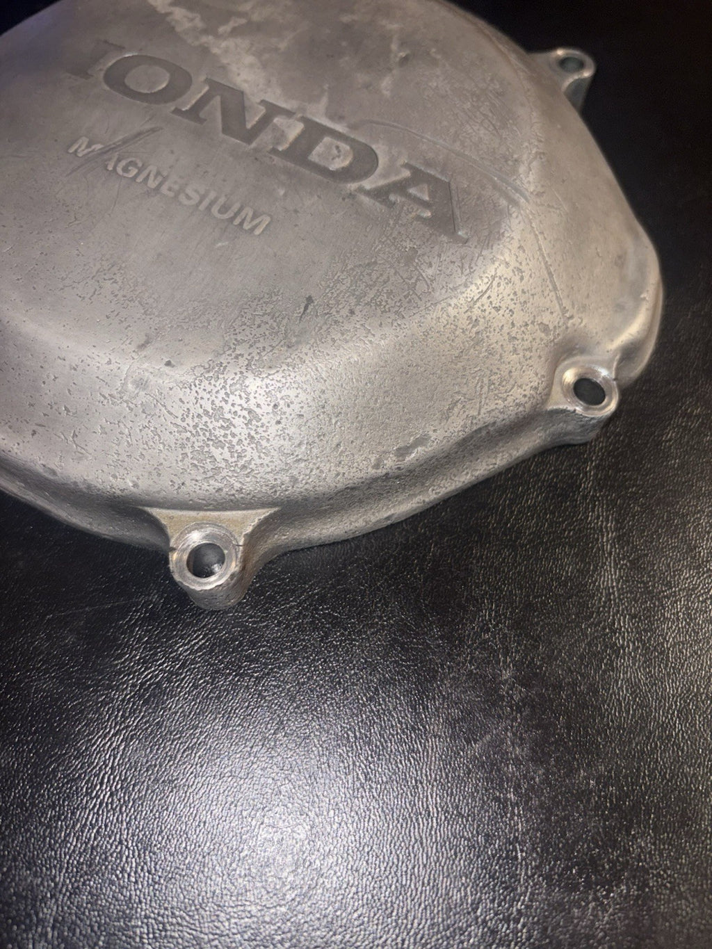 2003 02-07 HONDA CR250R OEM RIGHT SIDE CASE OUTER CLUTCH COVER 11342-KZ3-L20