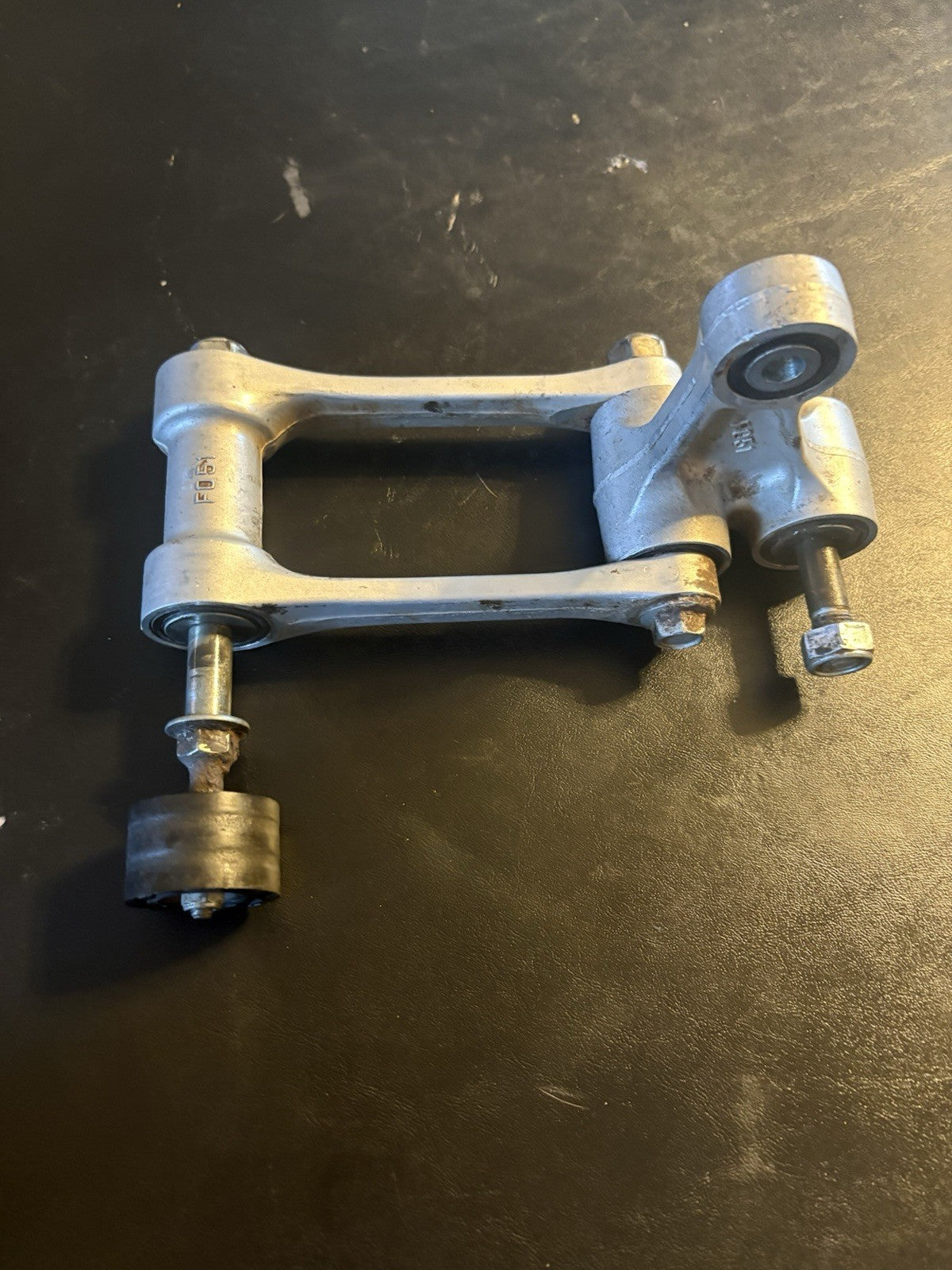 2005 Honda Crf450r OEM Rear Shock Linkage Piviot Relay Dog Bone