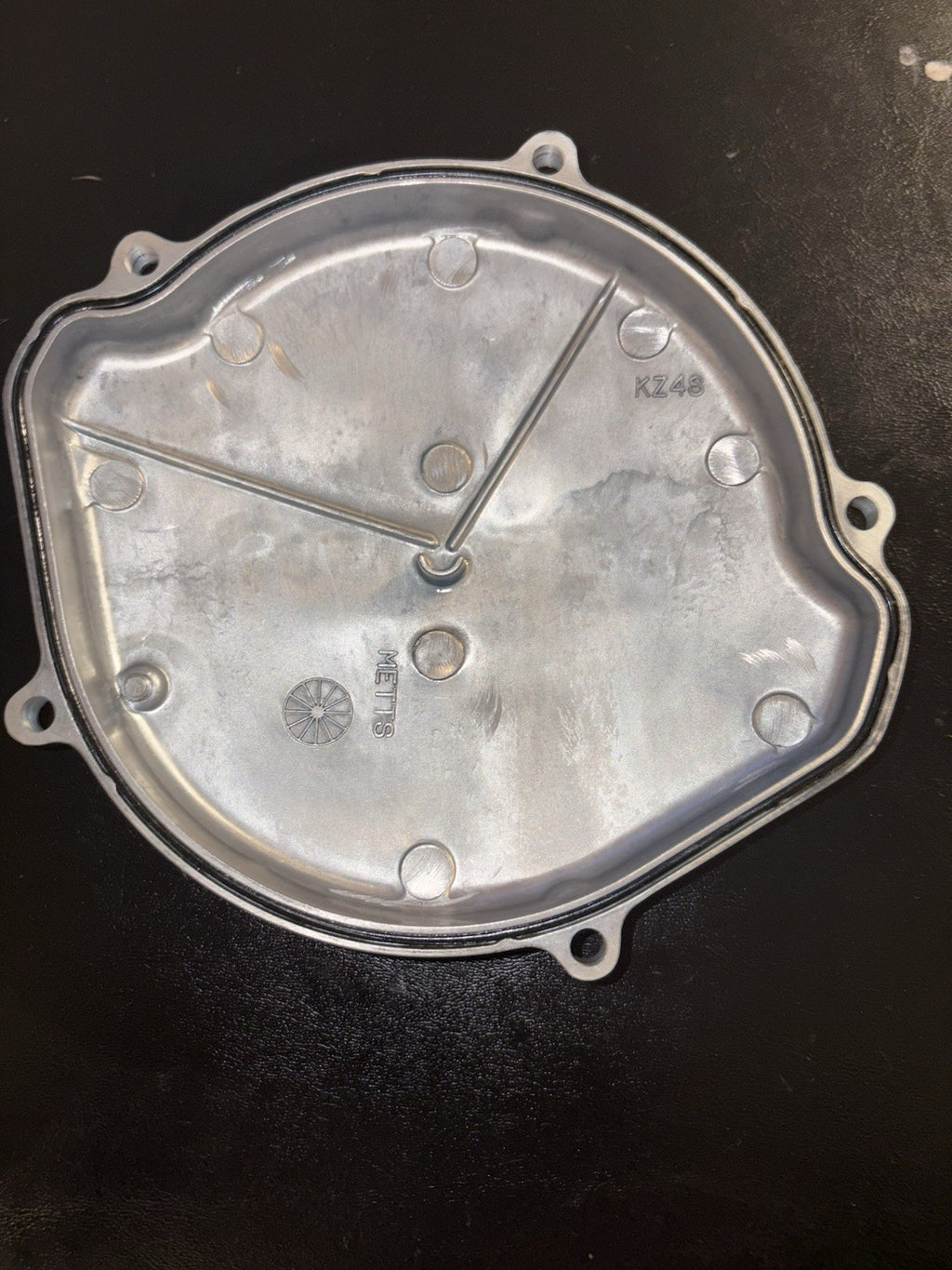2005 00-07 Honda CR125R CR125 Right Side Engine Clutch Basket Outer Cover Lid