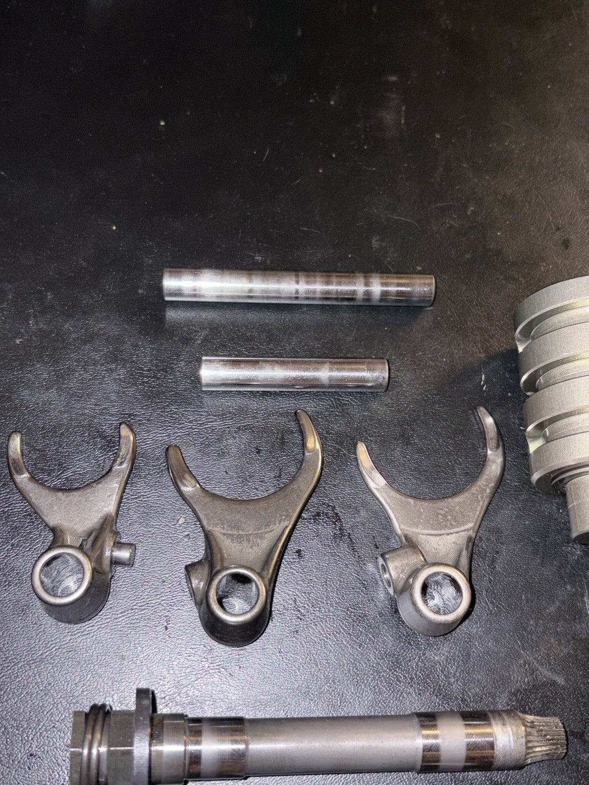2013 - 2017 KTM Sx85 85 Sx OEM Transmission Gearbox Shaft Gears Shift Assembly