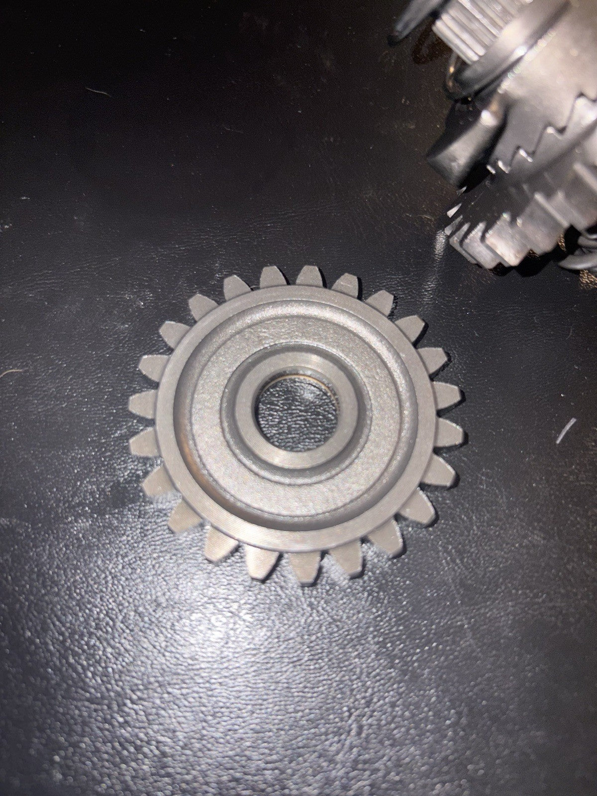 2003 03-07 CR85R CR85 OEM Kick Start Starter Mechanism Axle Spindle Shaft Gear