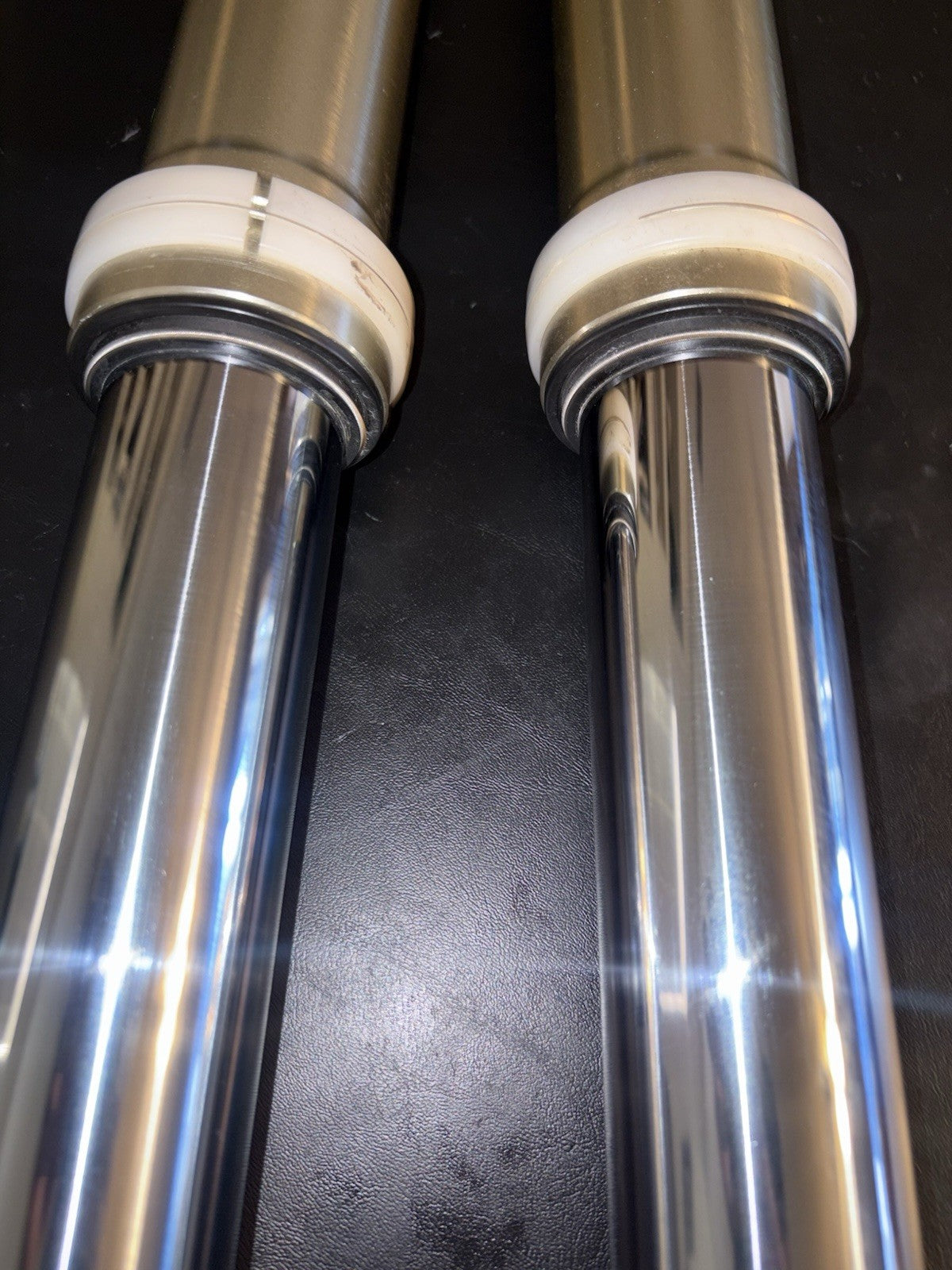 2006 - 2009 Yamaha YZ450F OEM Front Forks KYB SSS Suspension Shock Absorbers