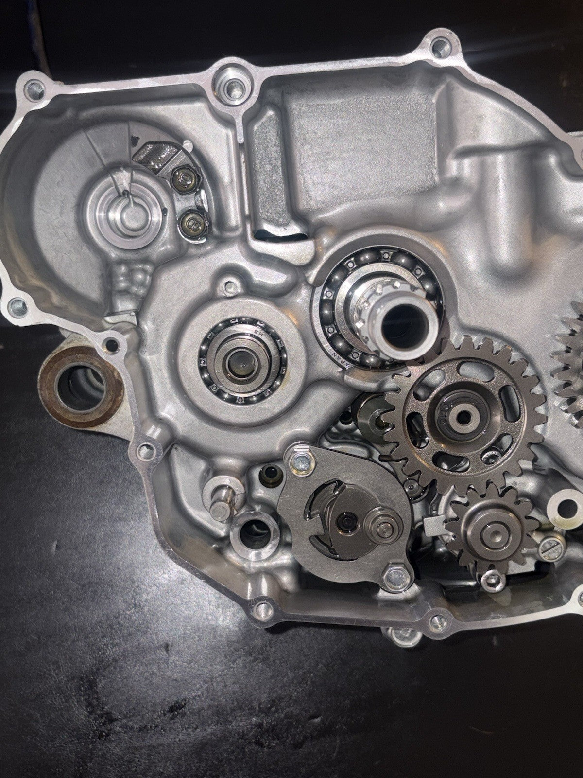 2006-2009 Yamaha YZ450F Crankcase Engine Crank Case Bottom End Crankshaft Tranny
