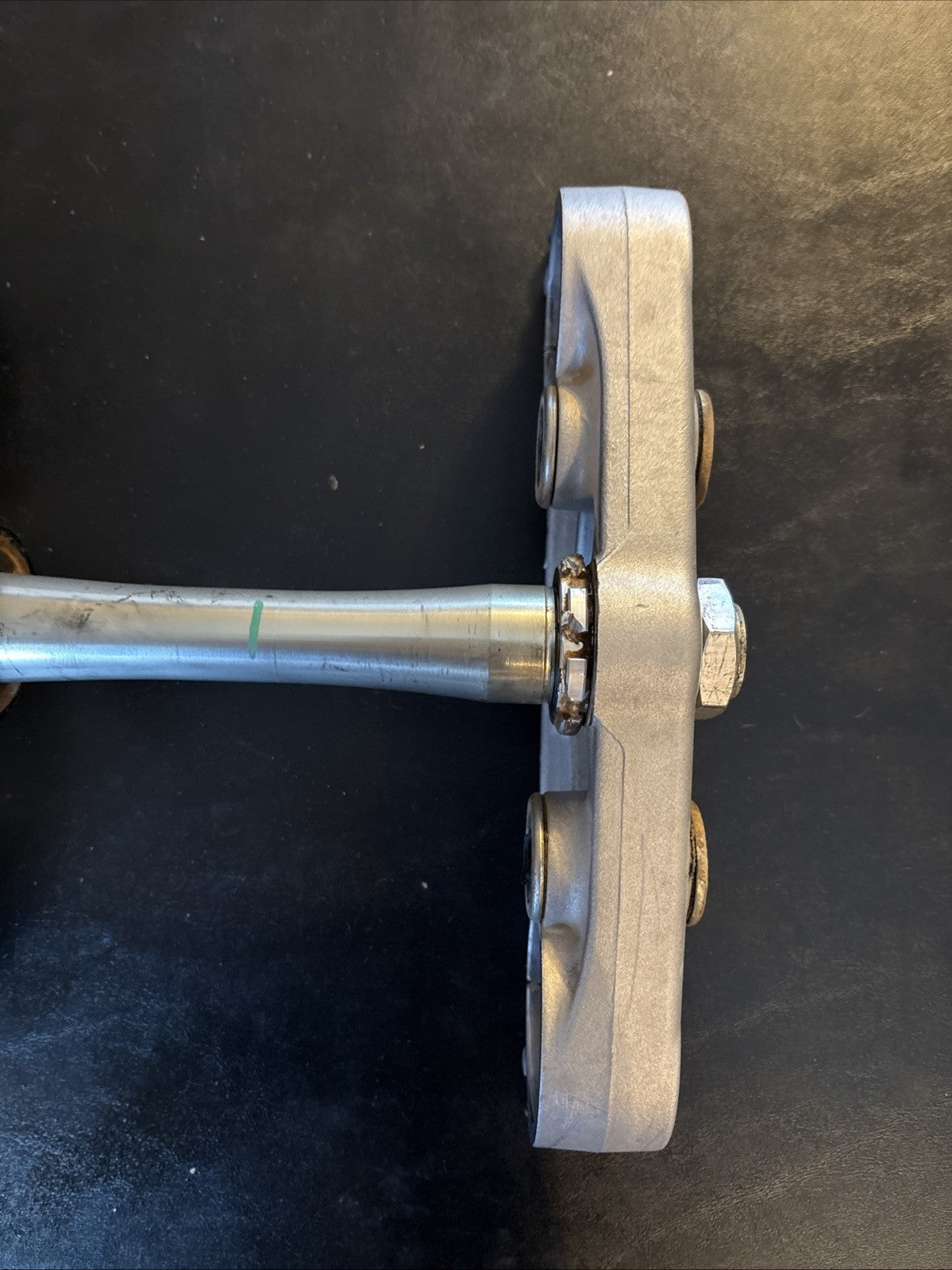 2004 2006 2007 Honda Crf450r 2005 OEM Triple Tree Clamp Steering Stem