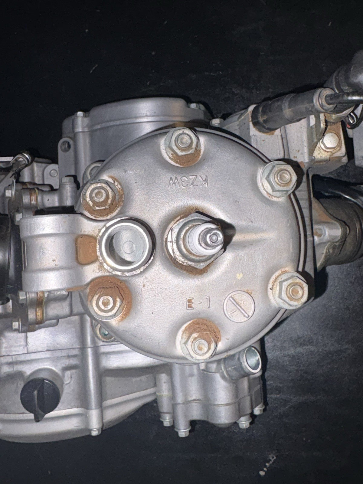 2002 Honda CR250R Complete Engine Motor Transmission Bottom Top Crank Case
