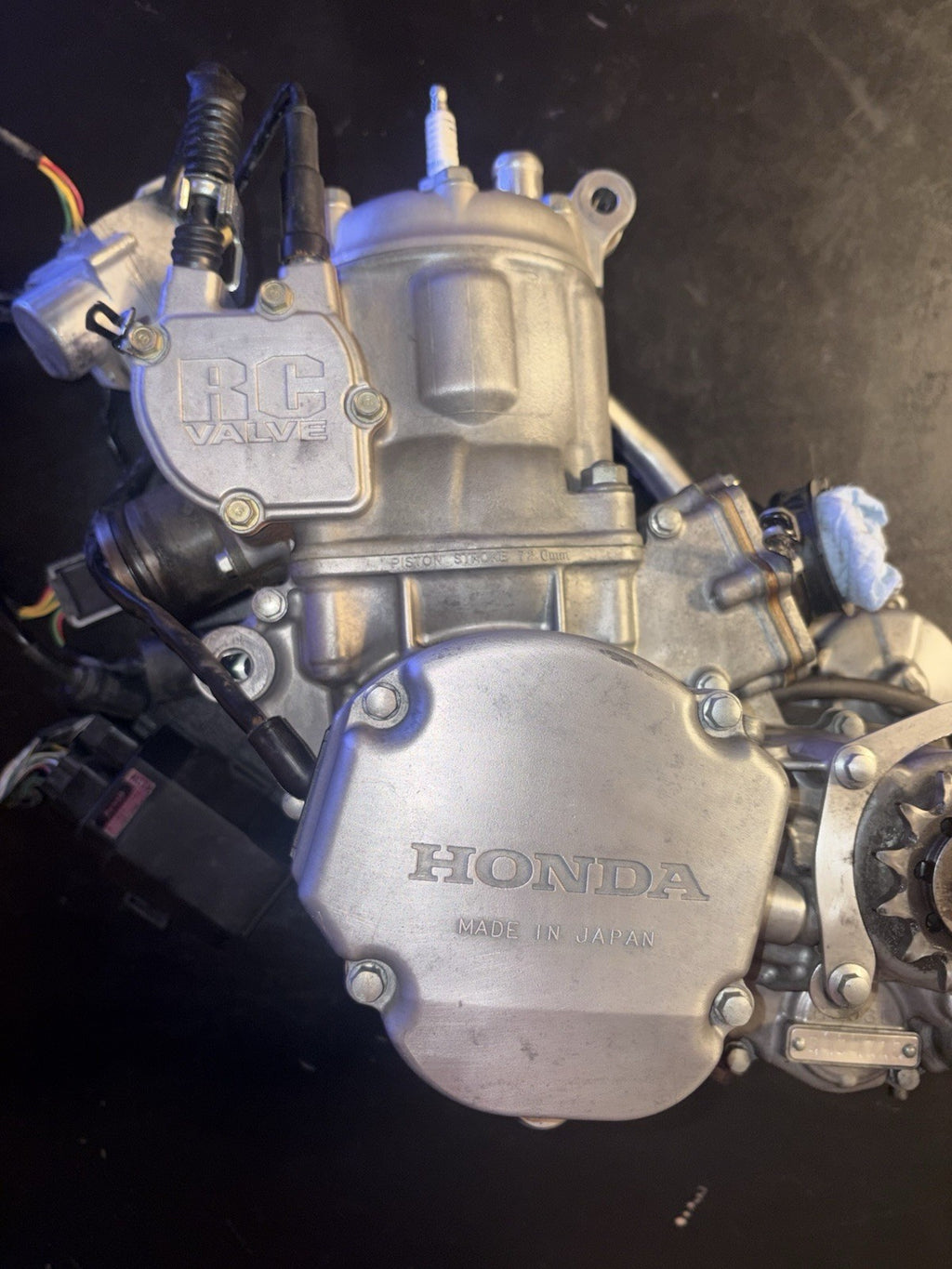 2002 Honda CR250R Complete Engine Motor Transmission Bottom Top Crank Case