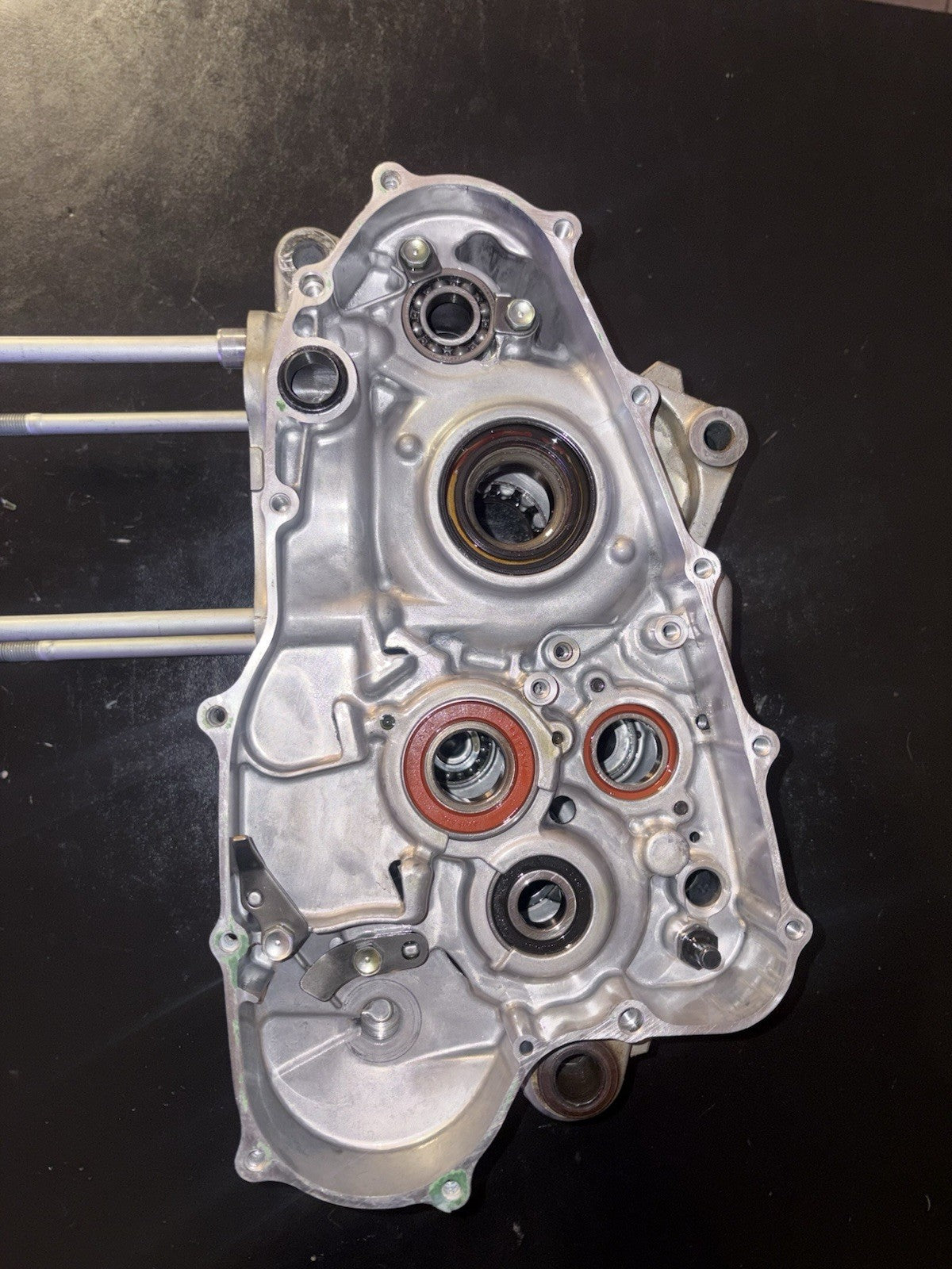 2008 Honda Crf450r OEM Engine Motor Crankcase Cases Block Bottom End Set Pair