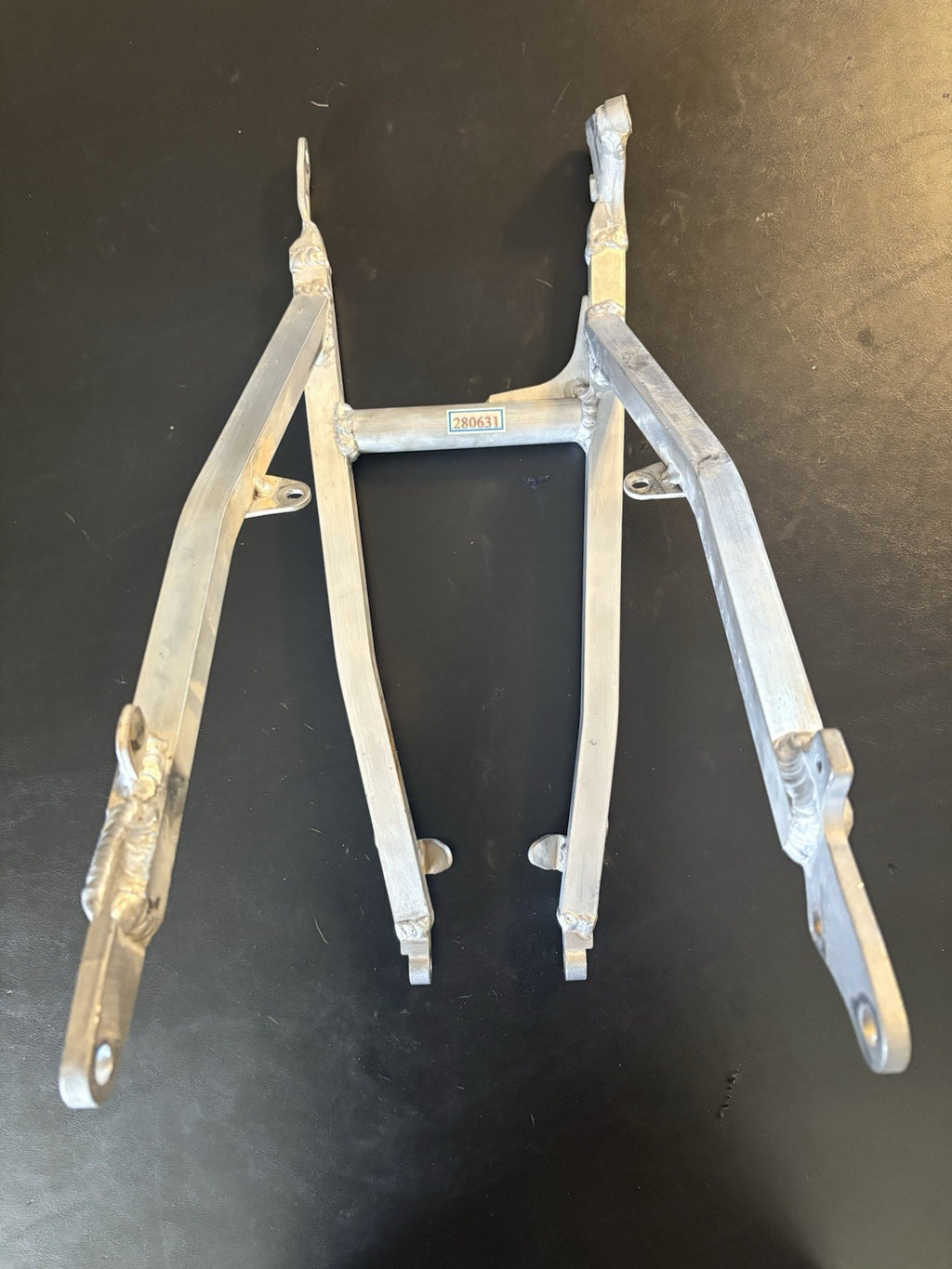 2009-2011 KAWASAKI KX 250F KX 450F OEM SUBFRAME REAR TAIL SUB FRAME 32160-0463