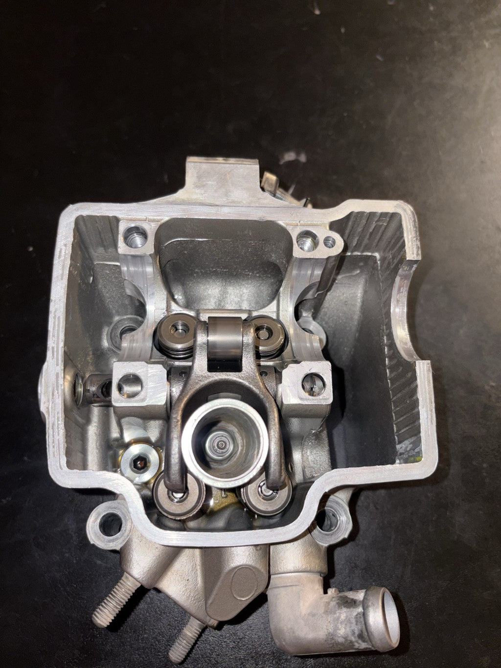 2004 - 2007 2006 HONDA CRF250R OEM ENGINE CYLINDER HEAD VALVE TRAIN TOPEND