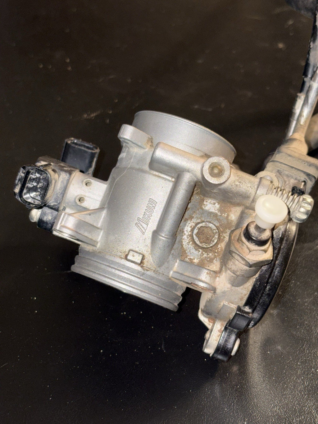 2012 Yamaha Yz450f  OEM Mikuni Throttle Body Fuel Injector Efi Cables Assembly