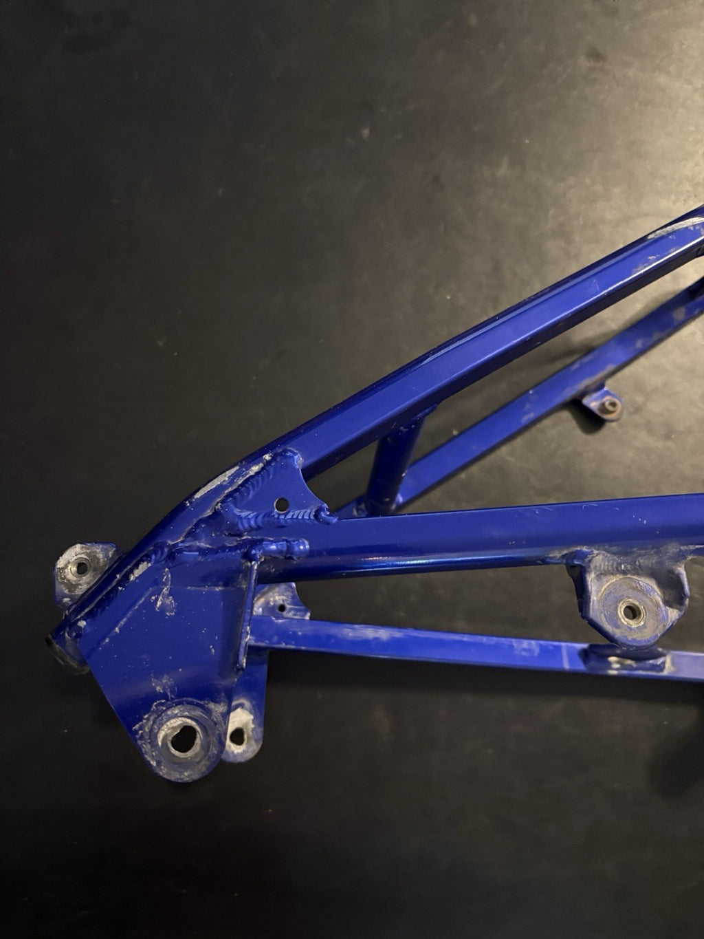 2000 YAMAHA YZ125 OEM SUBFRAME REAR SUB FRAME SEAT SUPPORT 5HC-21190-00-P0