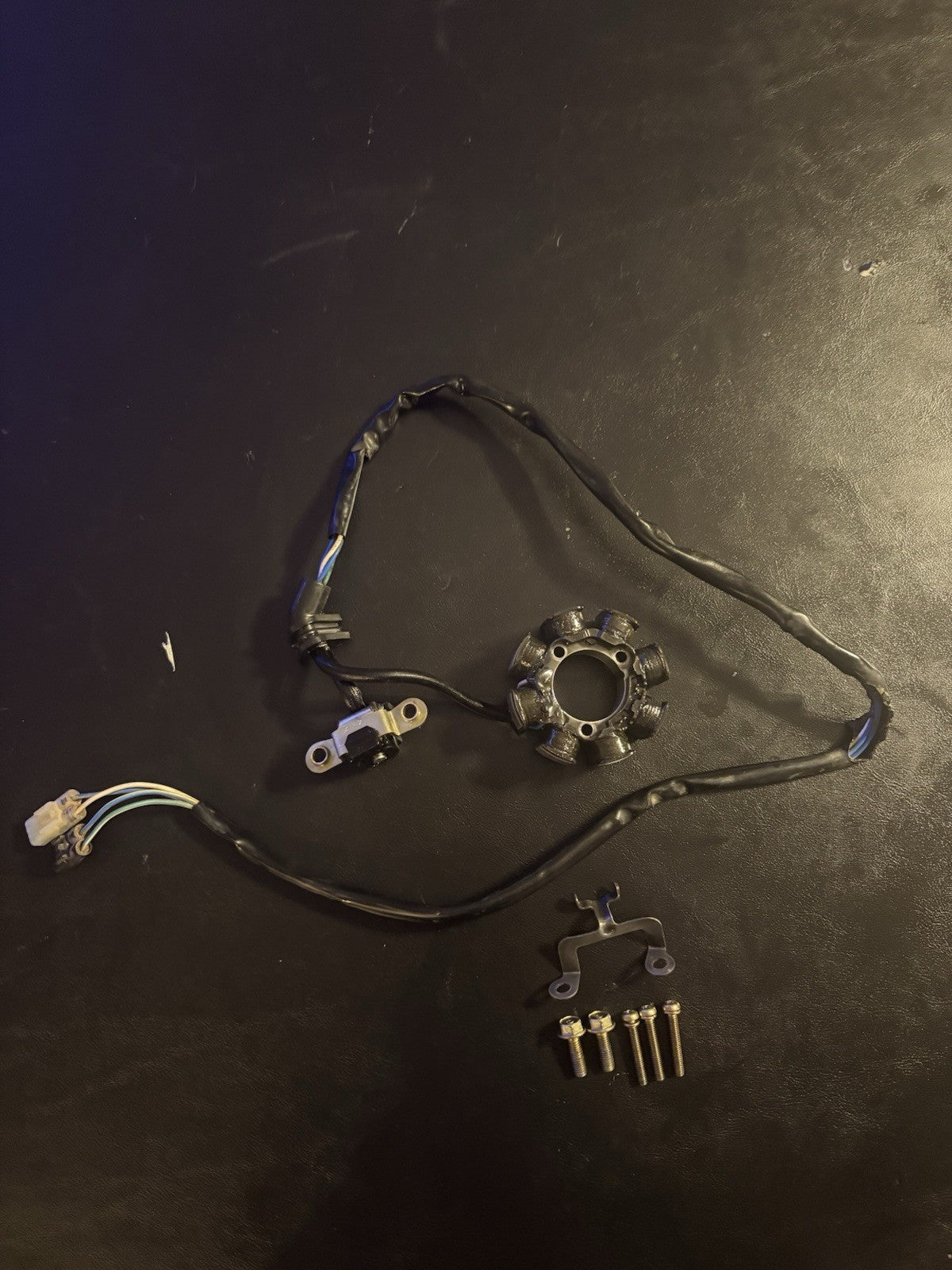 2004-2009 2005 Oem CRF250R Stator Pick Up Coil Wire Magneto Stator Alternator