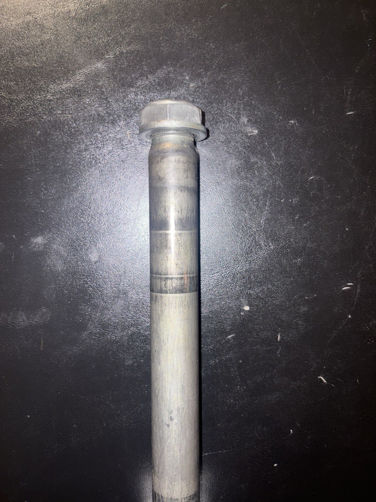 2018 09-22 YZ450F YZ 450F OEM Rear Wheel Axle Bolt Shaft Pivot Nut Spindle Block