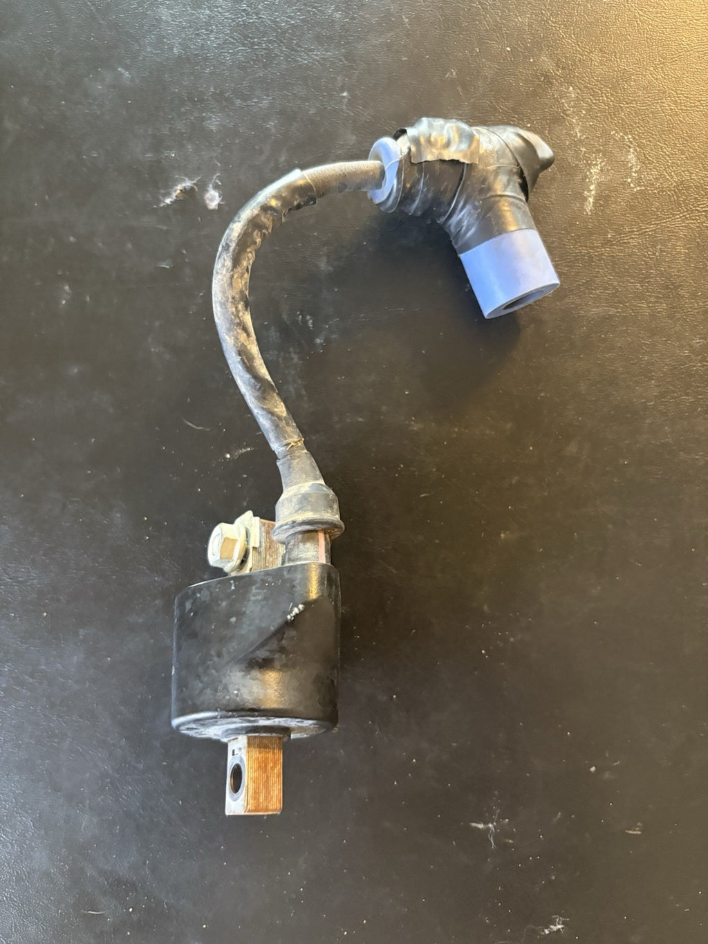 2001-2007 Honda CR250R OEM Denso Ignition Coil Speak Plug Wire Boot