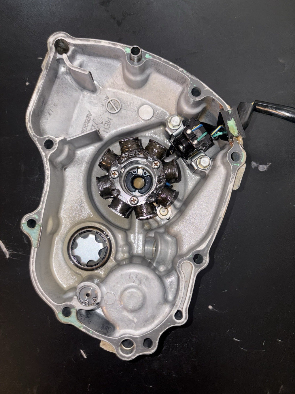 2008 2005-2008 Honda CRF450R OEM STATOR COIL ENGINE IGNITION COVER