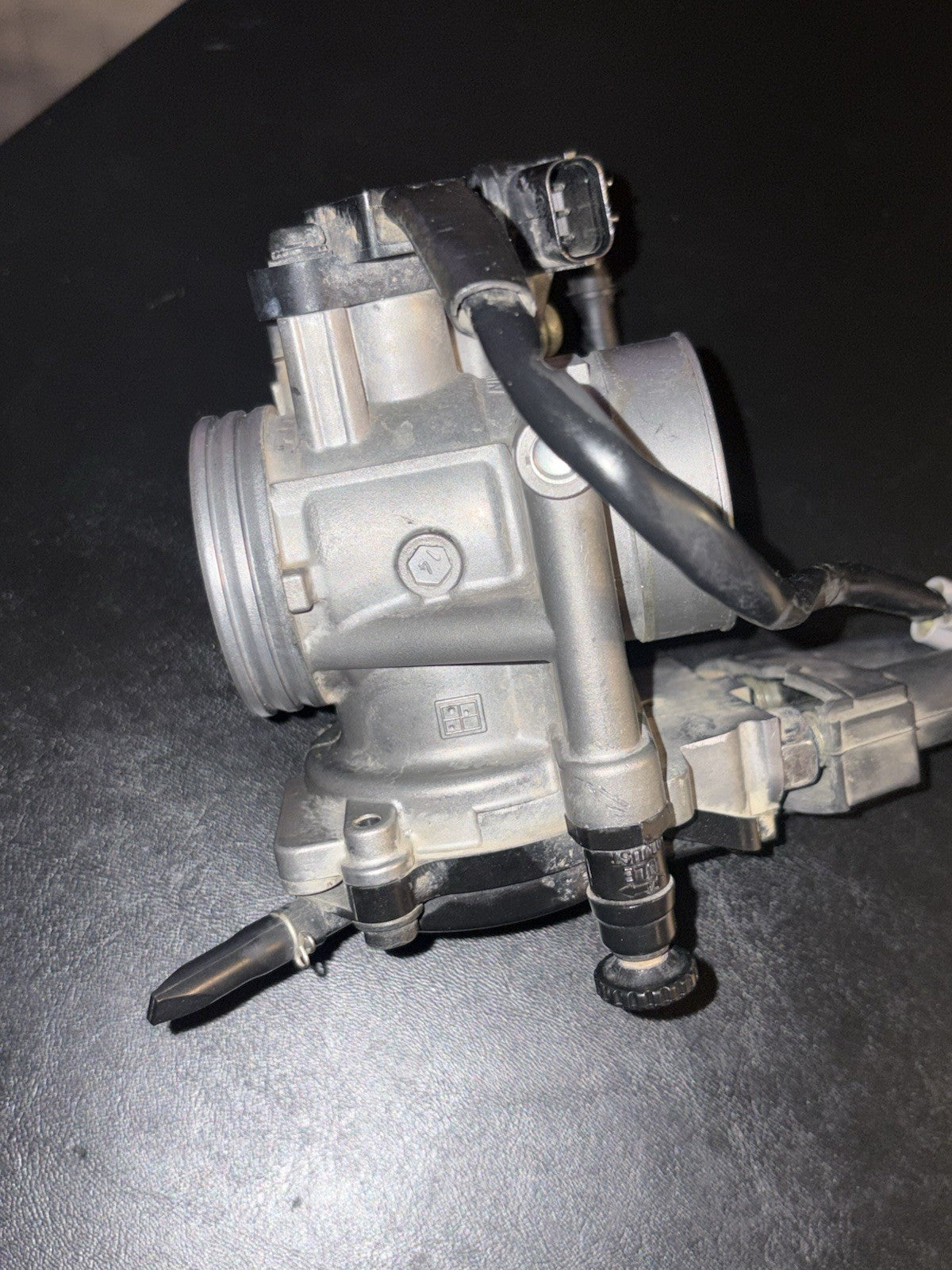 2010-2013 12 YAMAHA YZ450f YZ 450 OEM EFI Keihin Throttle Body Assembly Injector