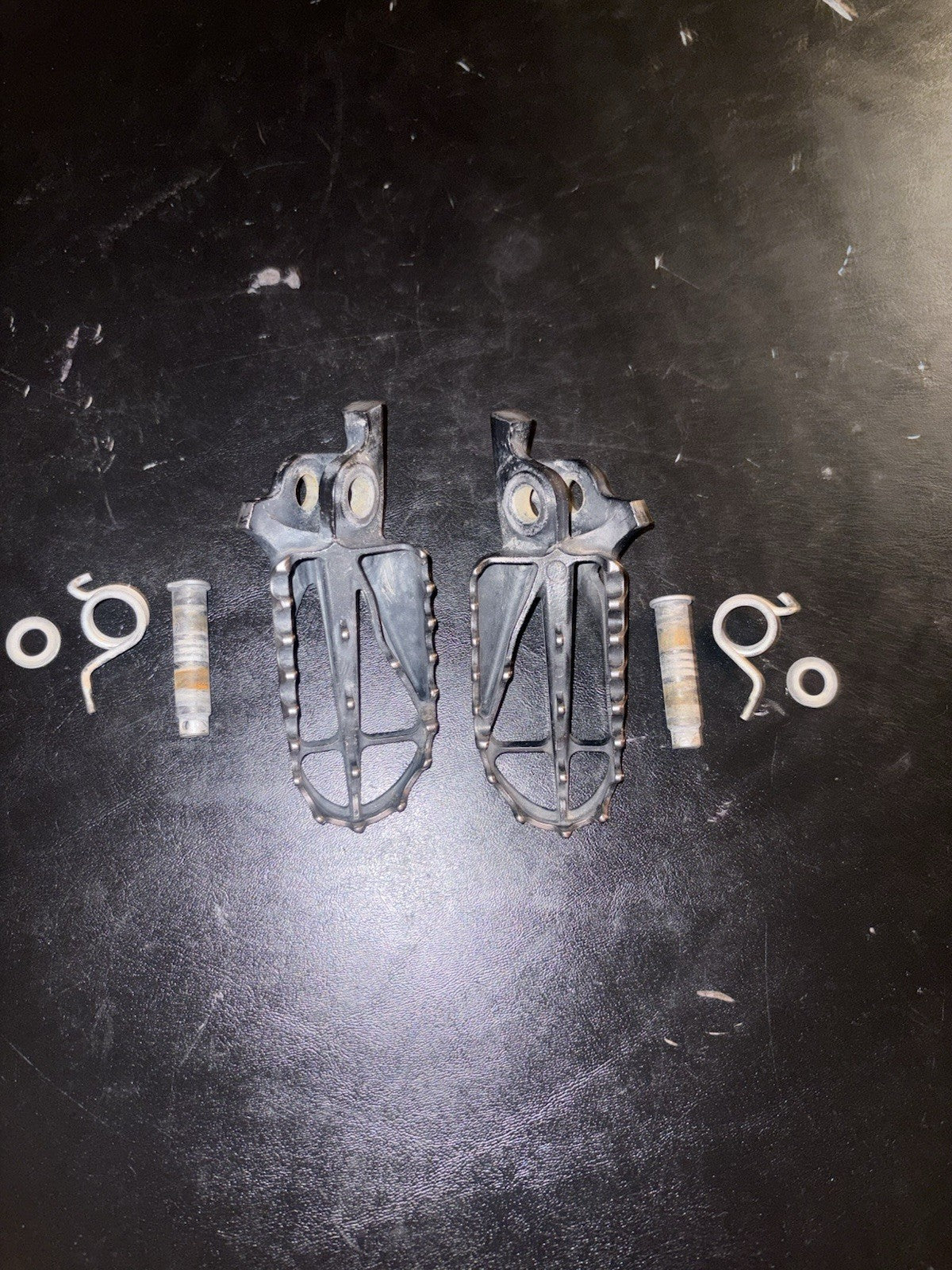 2004 - 2008 Honda CRF250R OEM Footpegs Kit Foot Pegs Rests