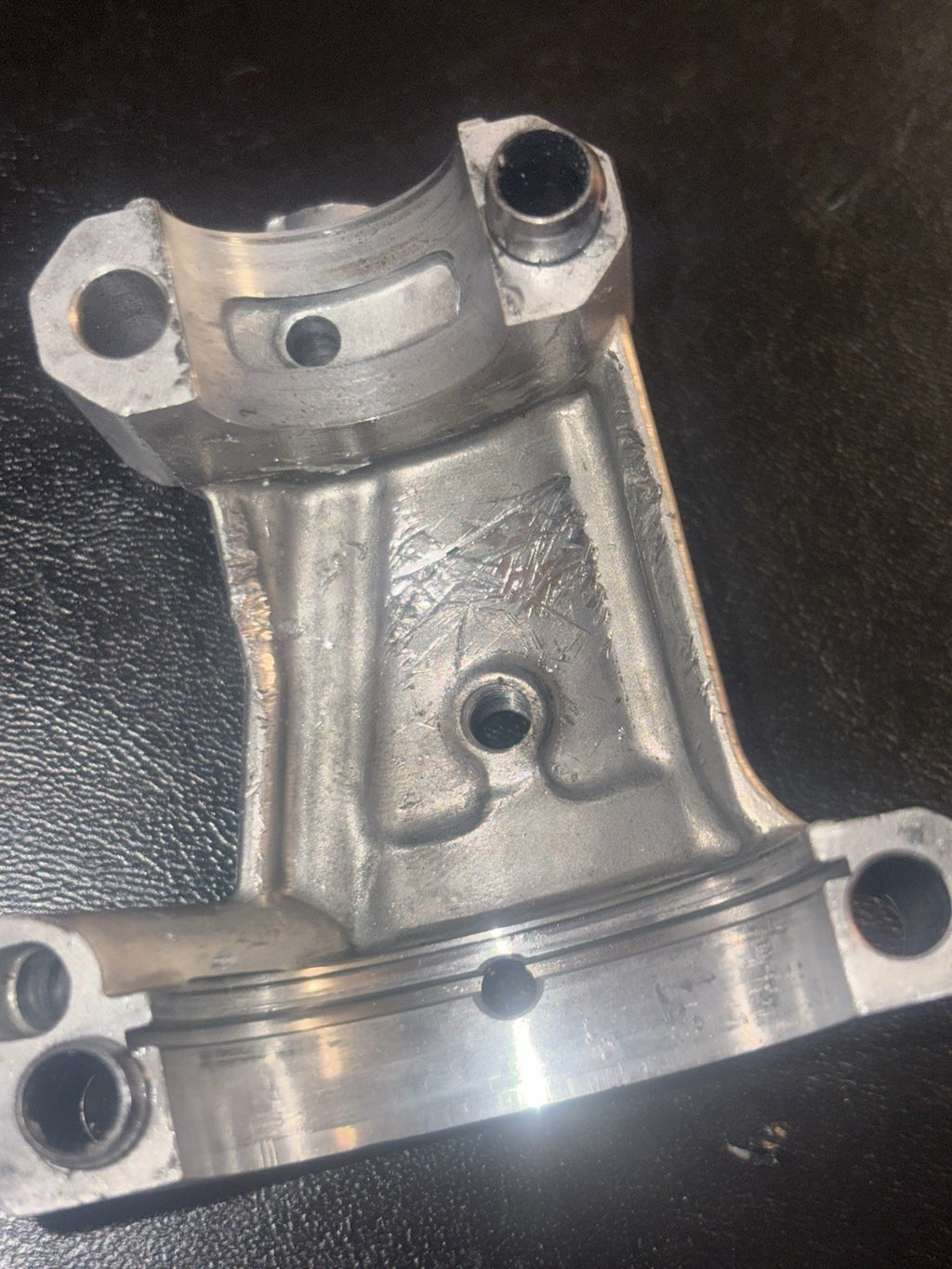2003 03-05 YAMAHA YZ450F Exhaust Camshaft Cam Shaft Cap Holder Tower Mount Bolts