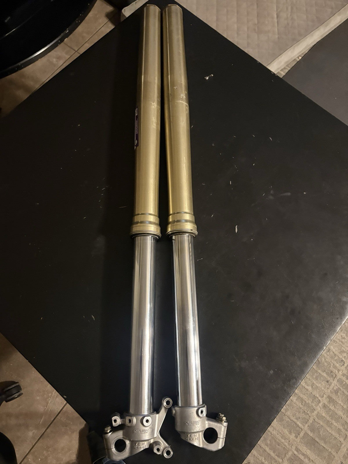 2004 - 2008 2006 Honda CRF250r OEM SHOWA FRONT FORKS SHOCKS DAMPENERS SUSPENSION