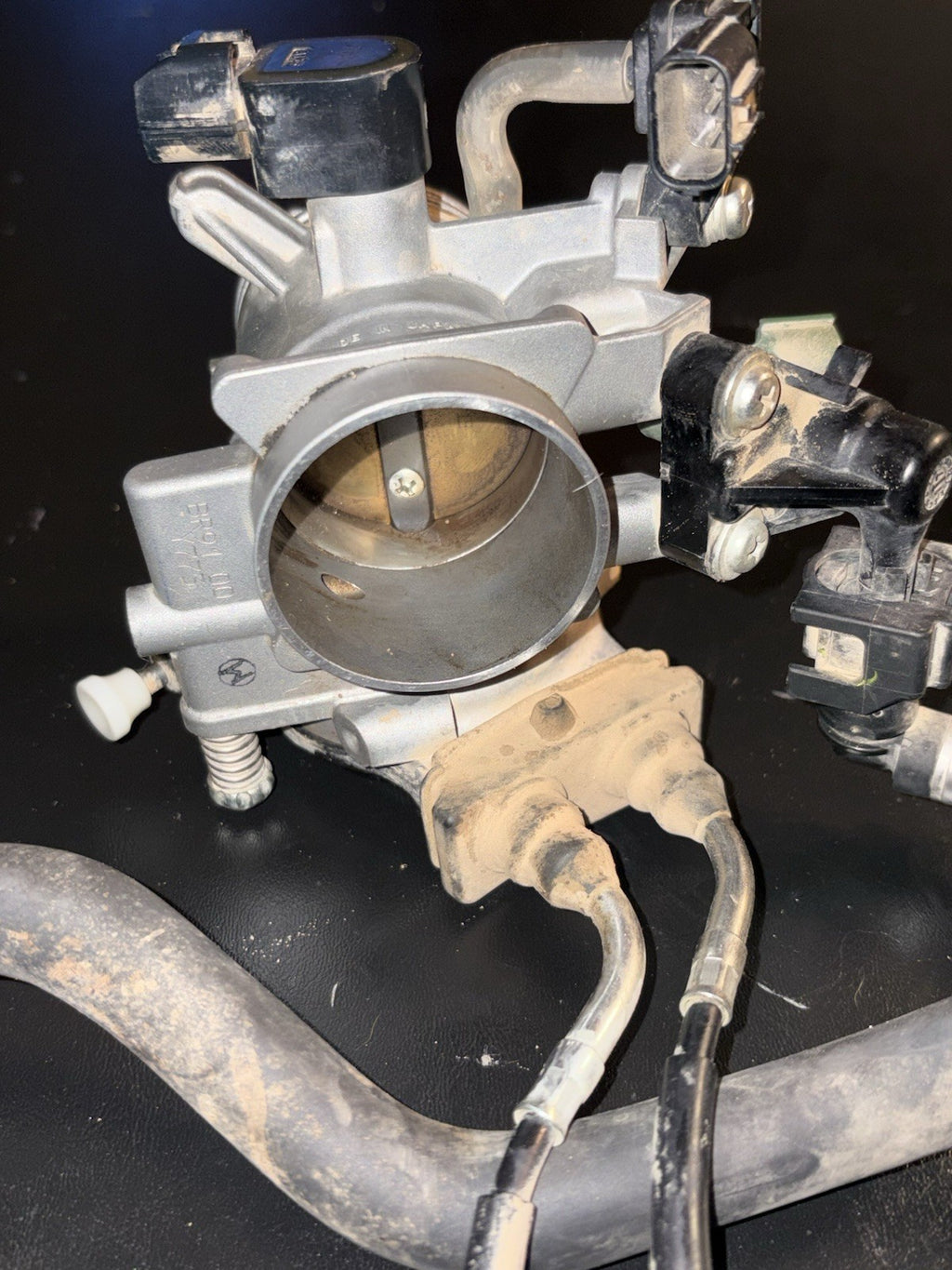 2012 Yamaha Yz450f  OEM Mikuni Throttle Body Fuel Injector Efi Cables Assembly