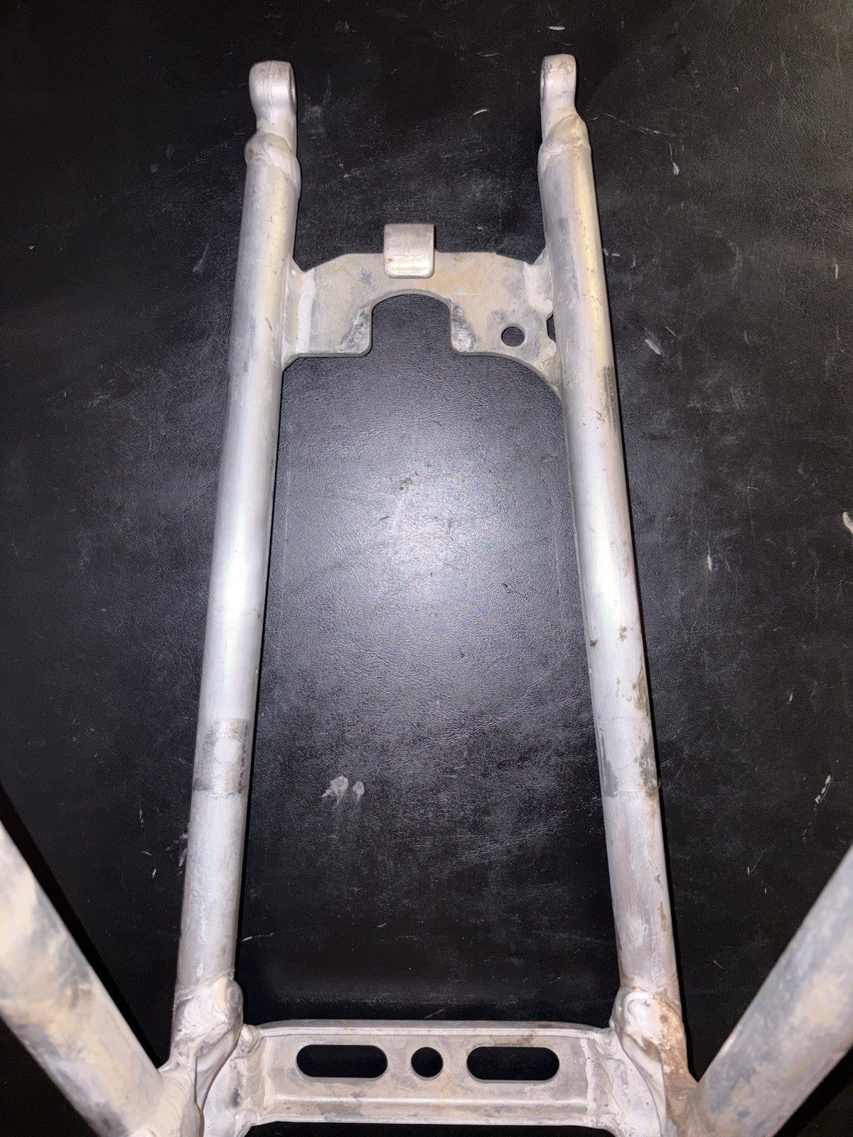 2008 08 HONDA CRF250R CRF 250 OEM REAR BACK SUBFRAME SUB FRAME BRACKET MOUNT