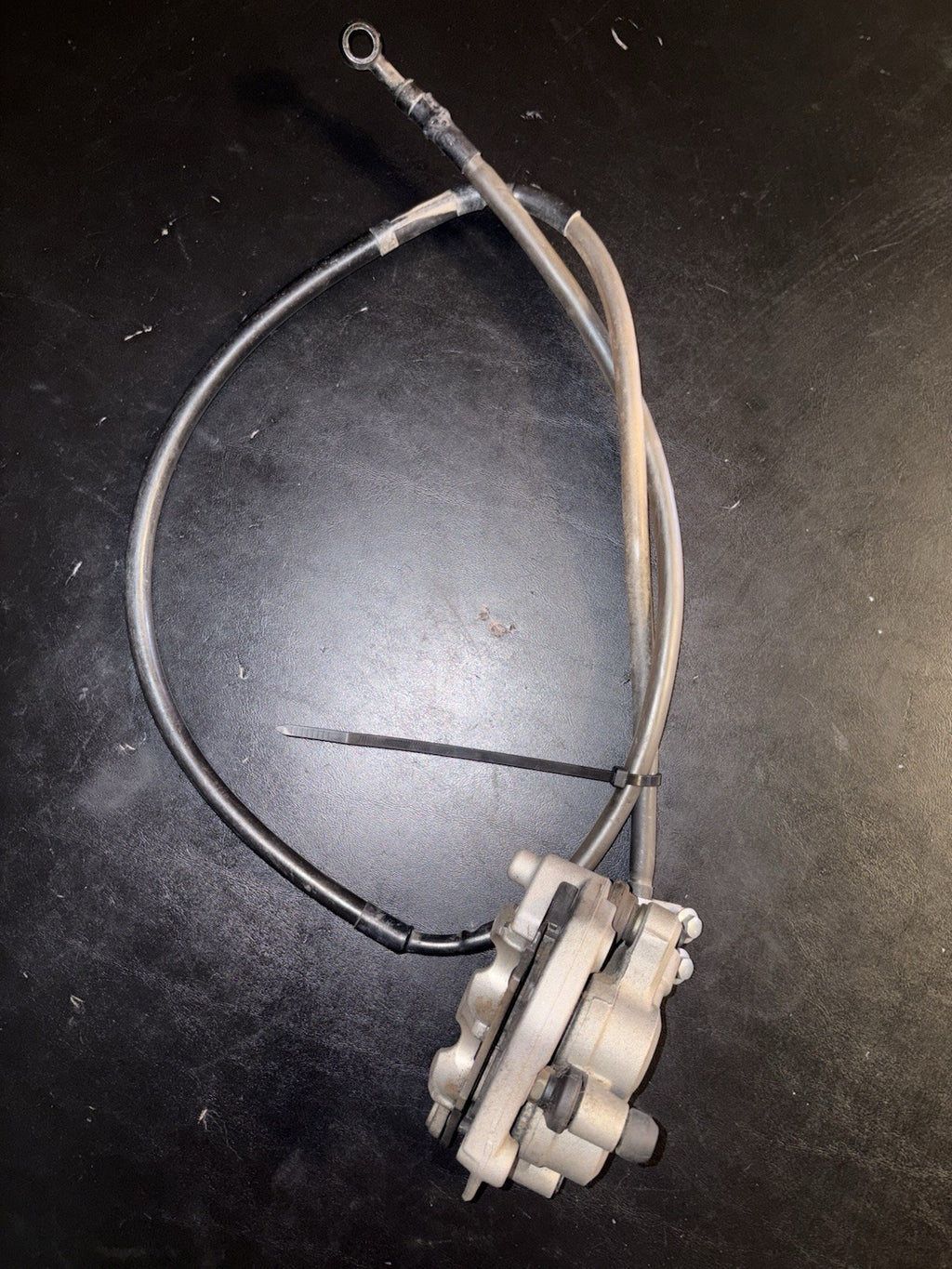 2005 Cr250r Cr 250 R OEM Nissin Front Brake Caliper Hose Line