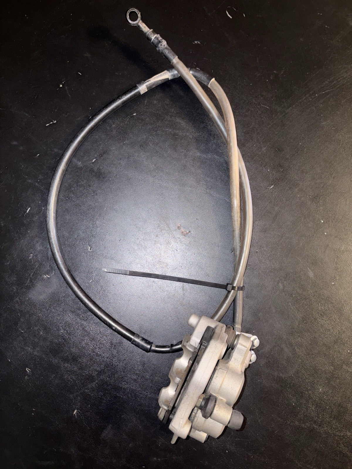 2005 Cr250r Cr 250 R OEM Nissin Front Brake Caliper Hose Line