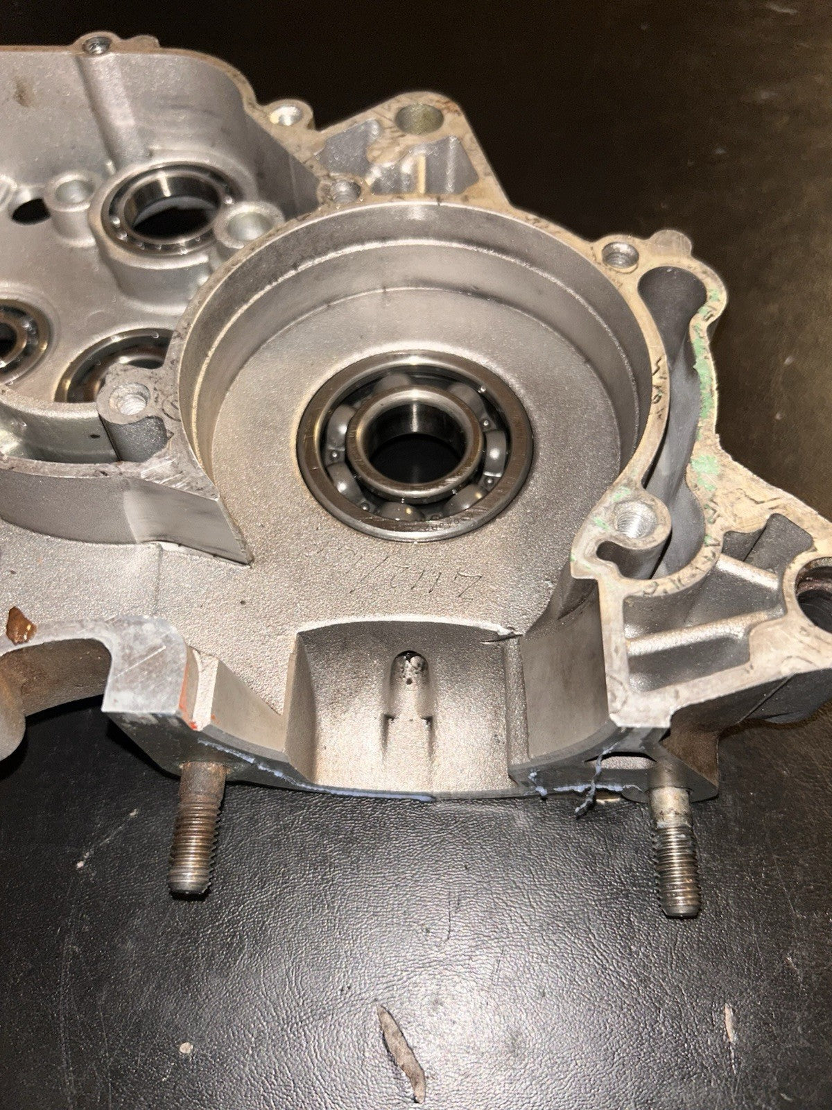 2013 - 2017 KTM Sx85 85 SX Oem Left Right Engine Crankcase Cases Block Bottom