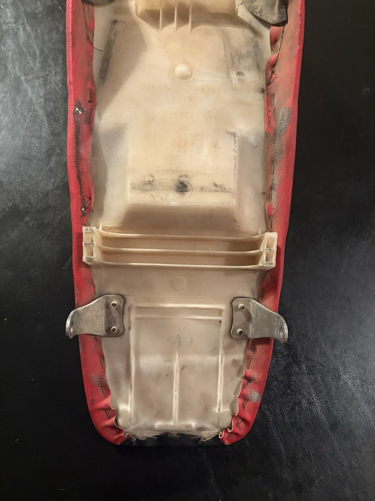 97-06 HONDA CR80 CR80R CR80RB CR85R CR85RB OEM RED SEAT SADDLE FOAM PAN COMPLETE