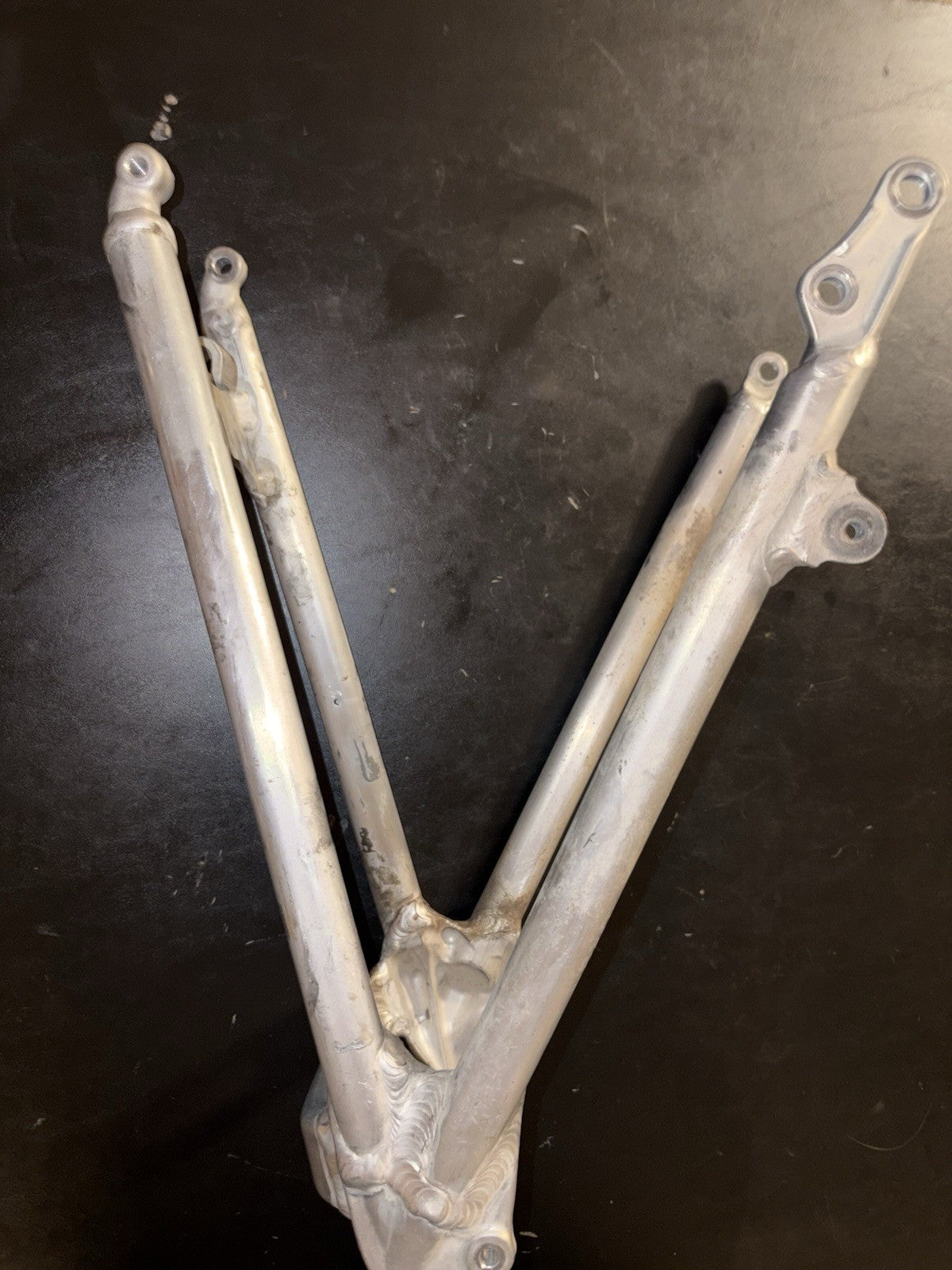 2008 08 HONDA CRF250R CRF 250 OEM REAR BACK SUBFRAME SUB FRAME BRACKET MOUNT