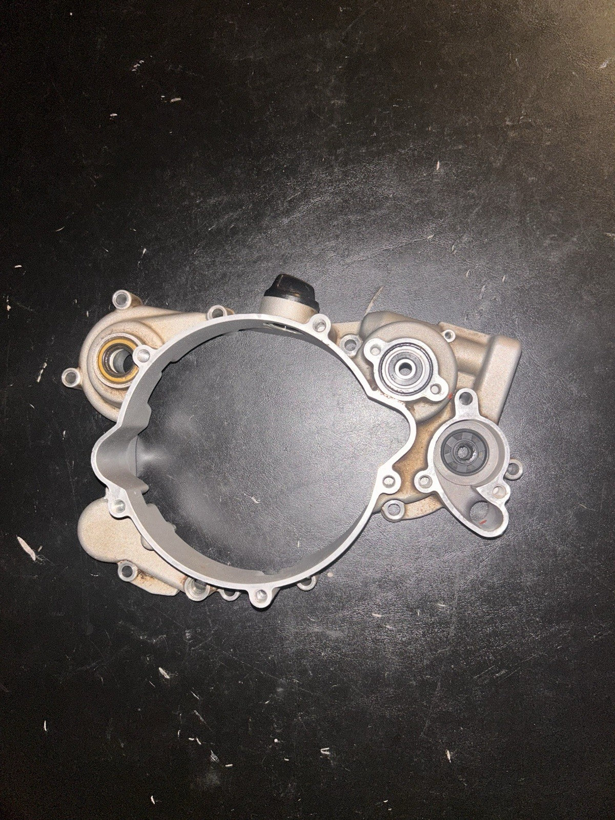 2015 KTM Sx85 85 Sx OEM Inner Clutch Right Engine Crank Case Cover