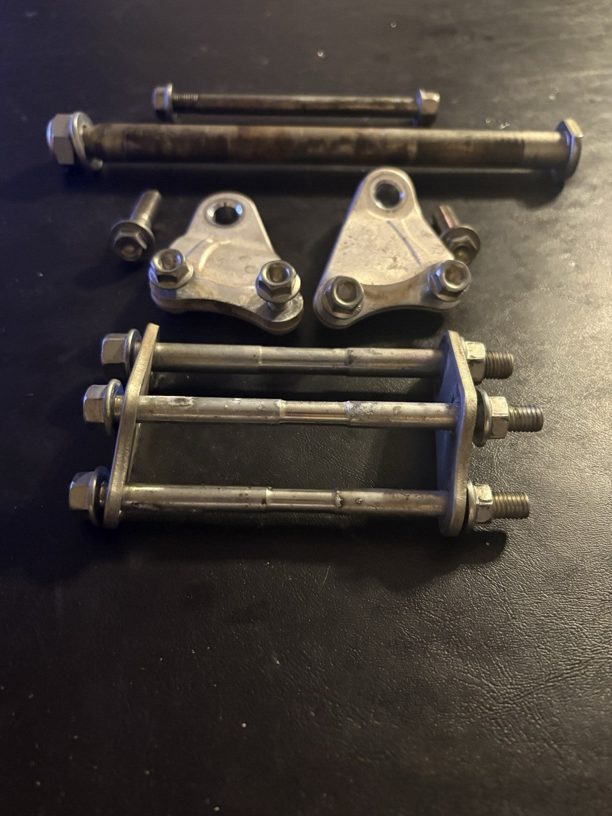 14-17 HONDA CRF250R OEM ENGINE MOTOR MOUNT STAY HEAD BRACKETS BOLT 50407-KRN-A81