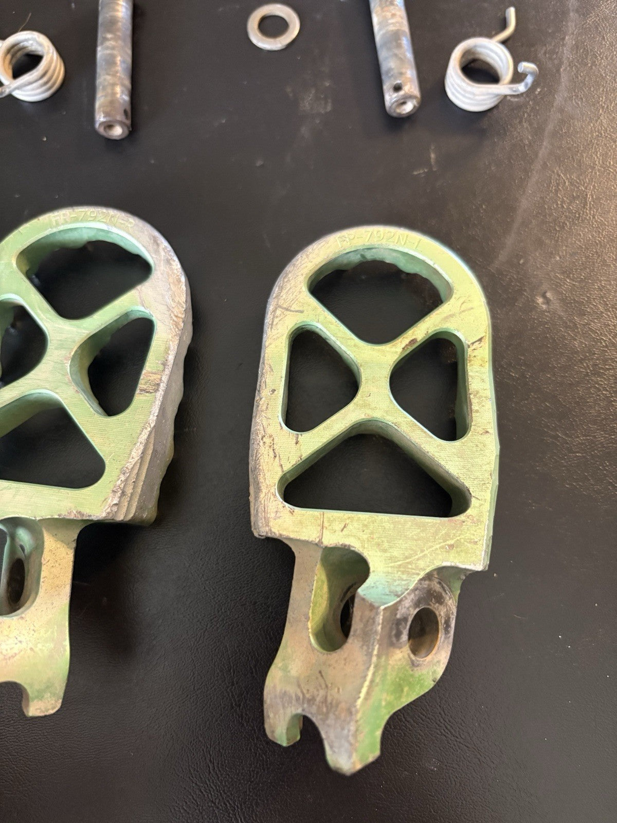 2007-2026 Kx250f Kx450f Flo Footpegs Foot Pegs Peg FPEG-792