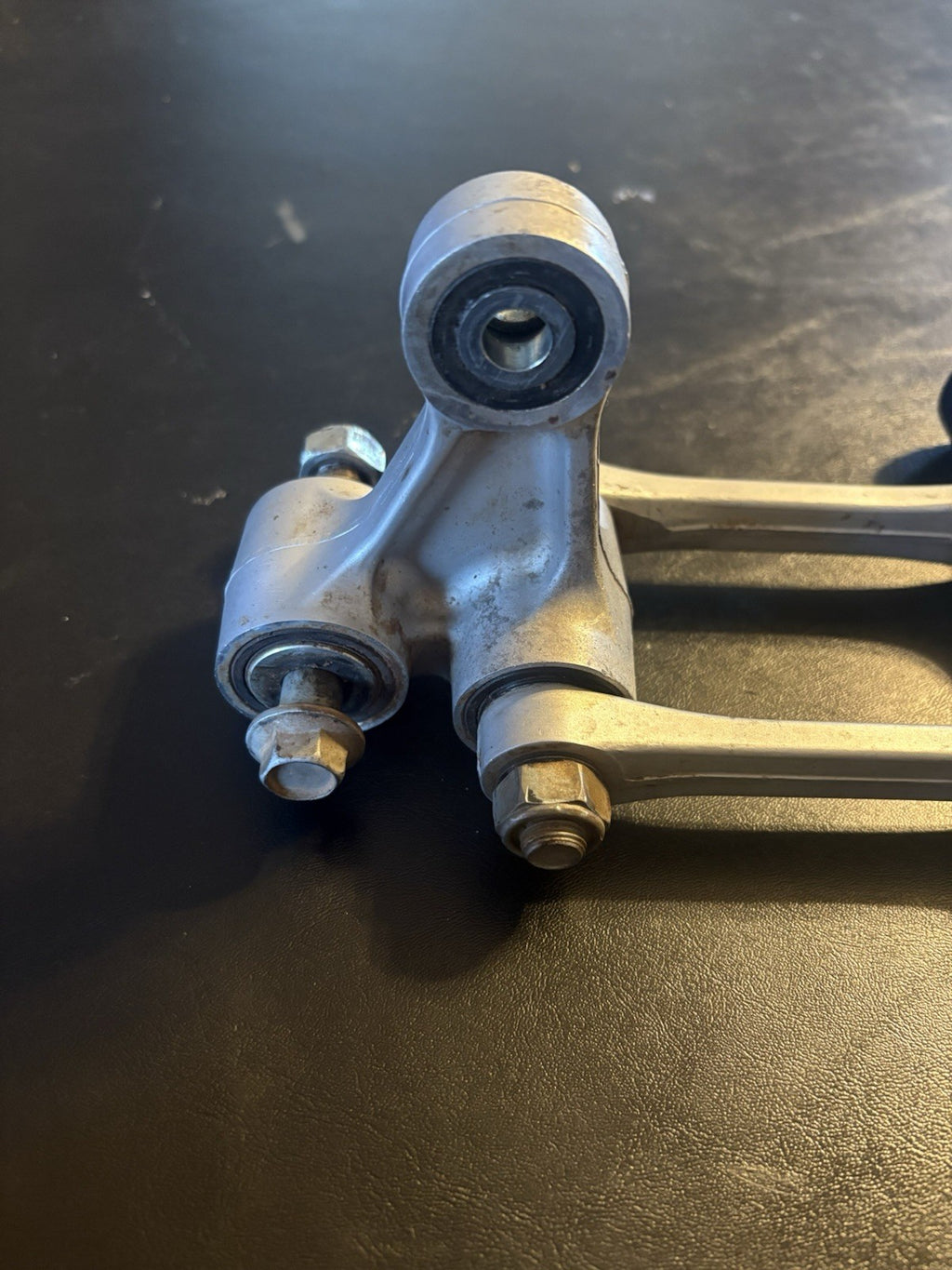 2005 Honda Crf450r OEM Rear Shock Linkage Piviot Relay Dog Bone