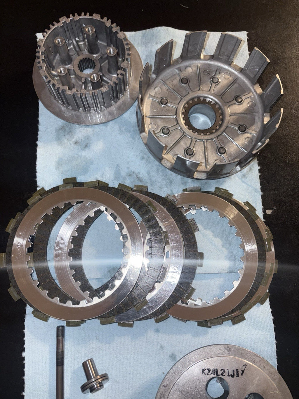 2002  - 2007 CR125R OEM Clutch Hub Inner Outer Basket Plates Bolts Assembly