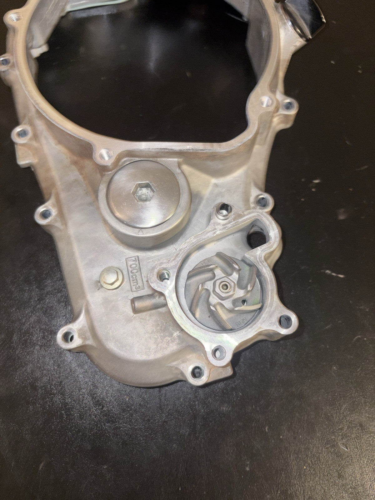 2004 04-09 CRF250R CRF250 OEM Right Case Inner Clutch Cover Water Pump